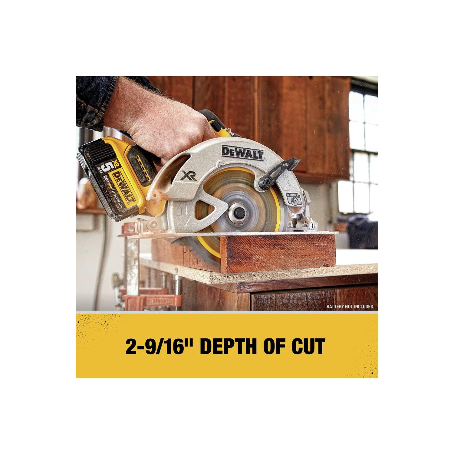 Remis à neuf – Scie circulaire sans fil au lithium-ion de 7 1/4 20&nbsp;V MAX XR de DEWALT avec batterie et chargeur 5&nbsp;Ah SEULEMENT