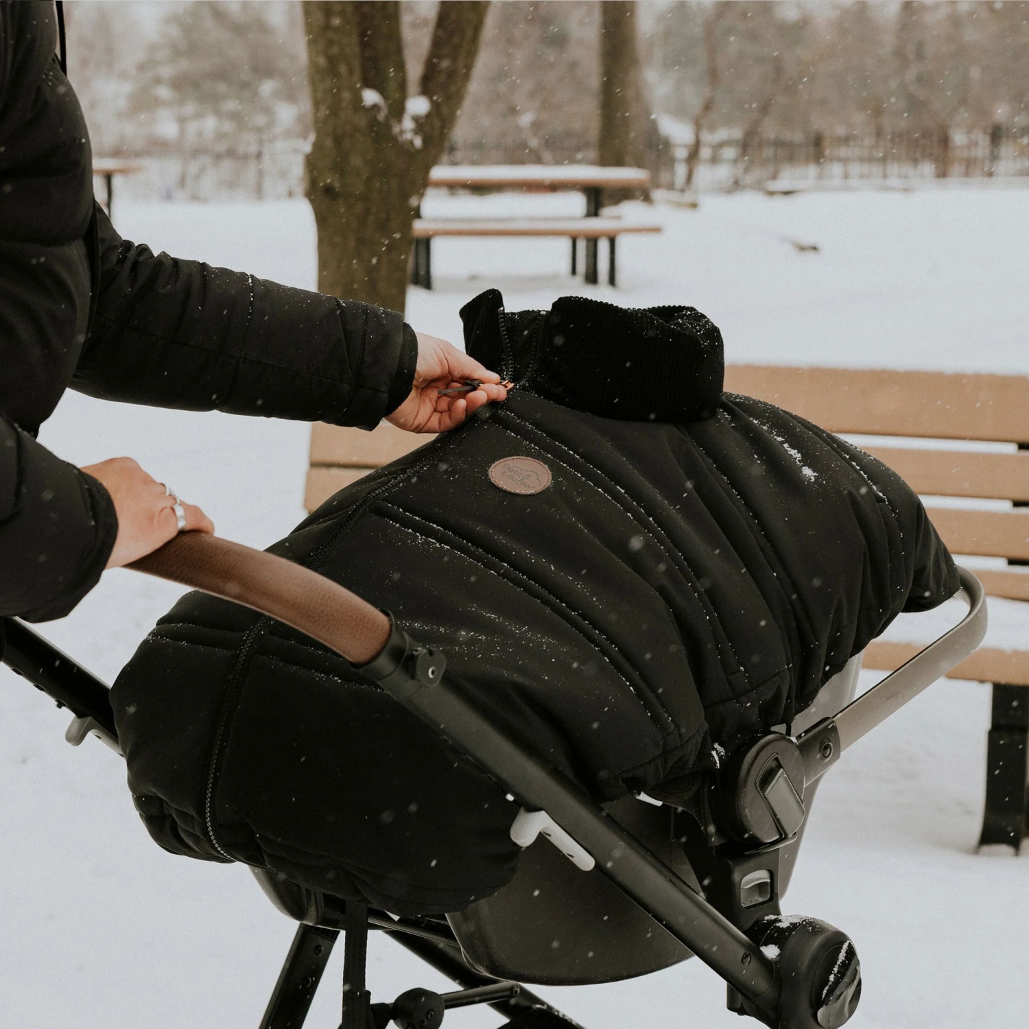 Petit Coulou Lightweight Cover for Infant Car Seats - Lichen