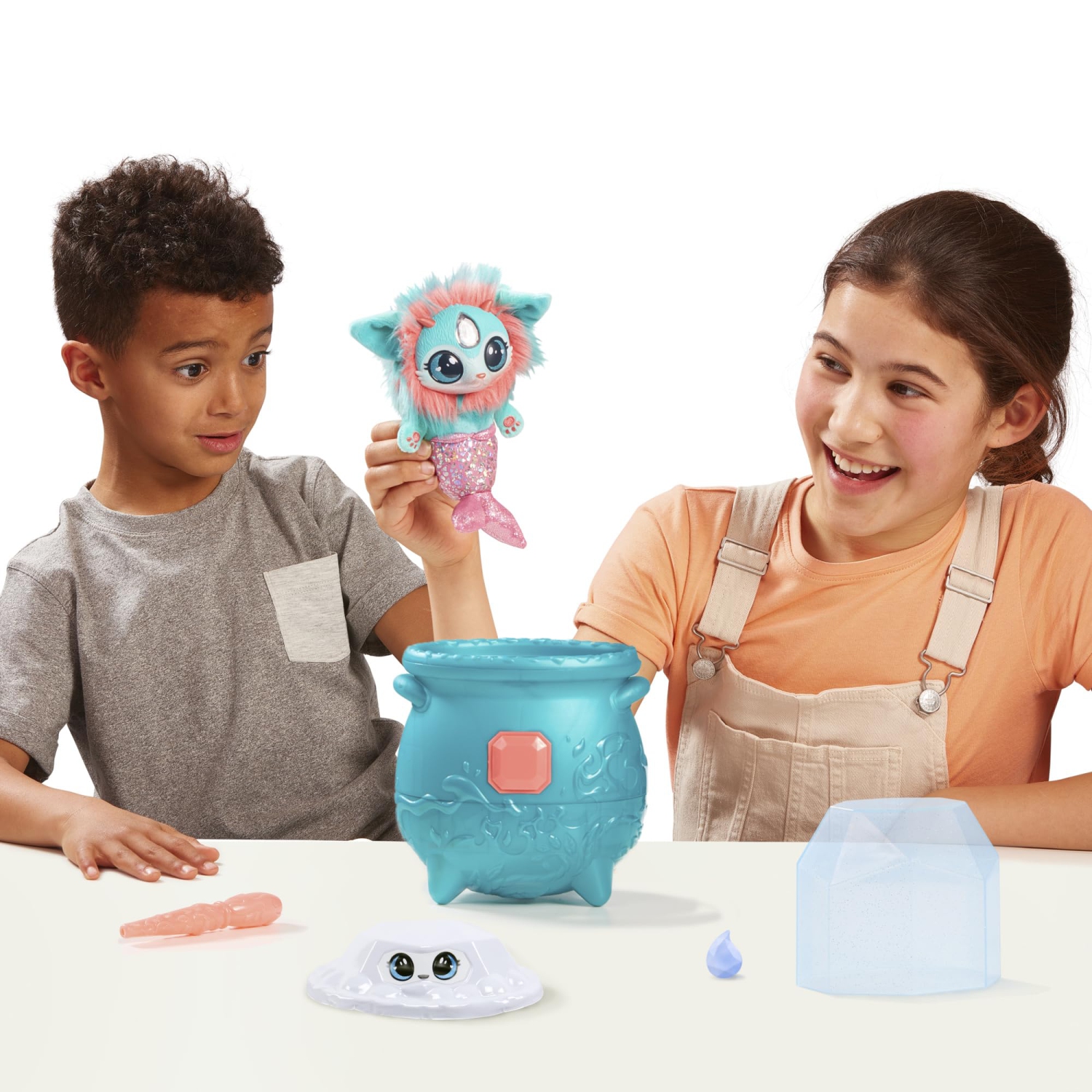 Magic Mixies Magical Gem Surprise Water Magic Cauldron - Reveal a Non-Electronic Mixie Plushie and Magic Ring with a pop
