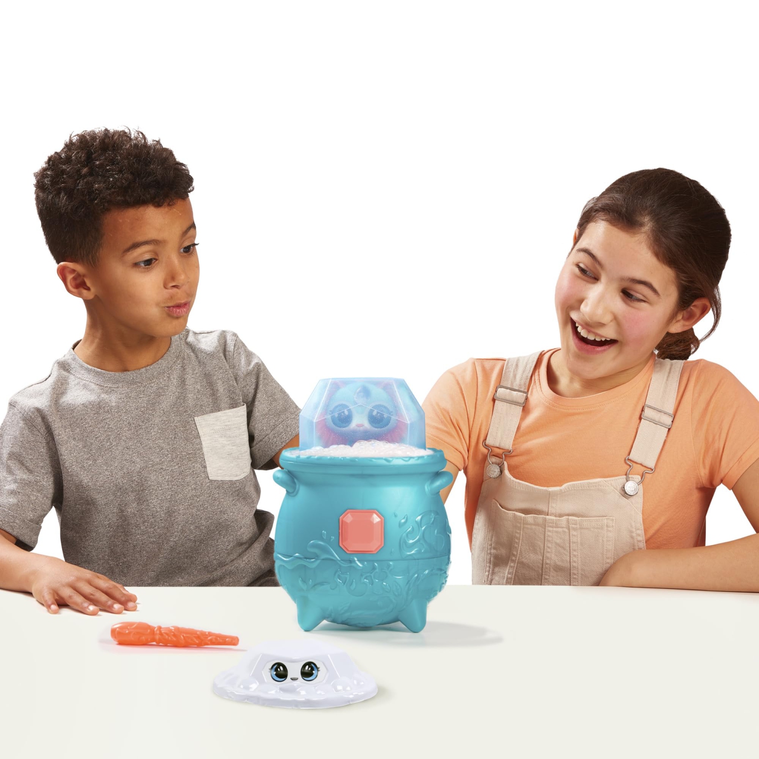 Magic Mixies Magical Gem Surprise Water Magic Cauldron - Reveal a Non-Electronic Mixie Plushie and Magic Ring with a pop