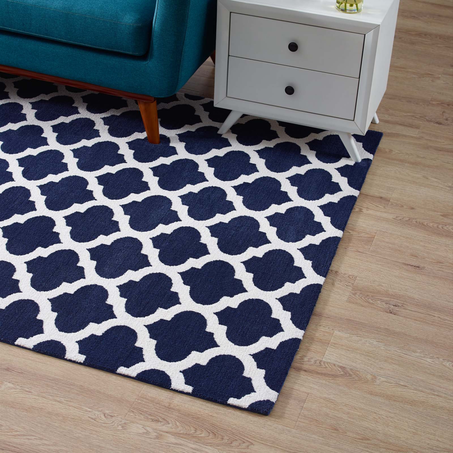 Tapis Marocain Lida de Modway, treillis 8x10, bleu marine et ivoire