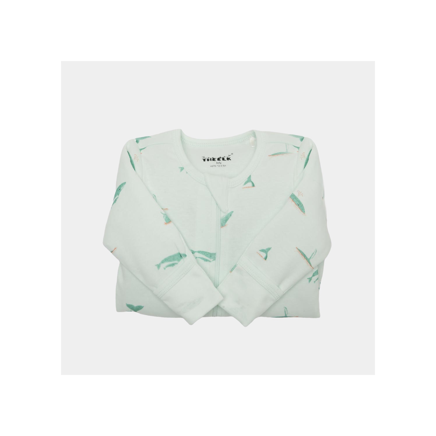 Le jouet à pieds côtelés en coton biologique Premium Play and Grow Whale d'Elk Baby