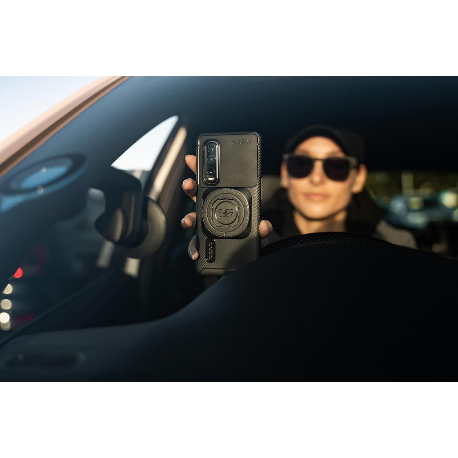 Quad Lock MAG Universal Adaptor