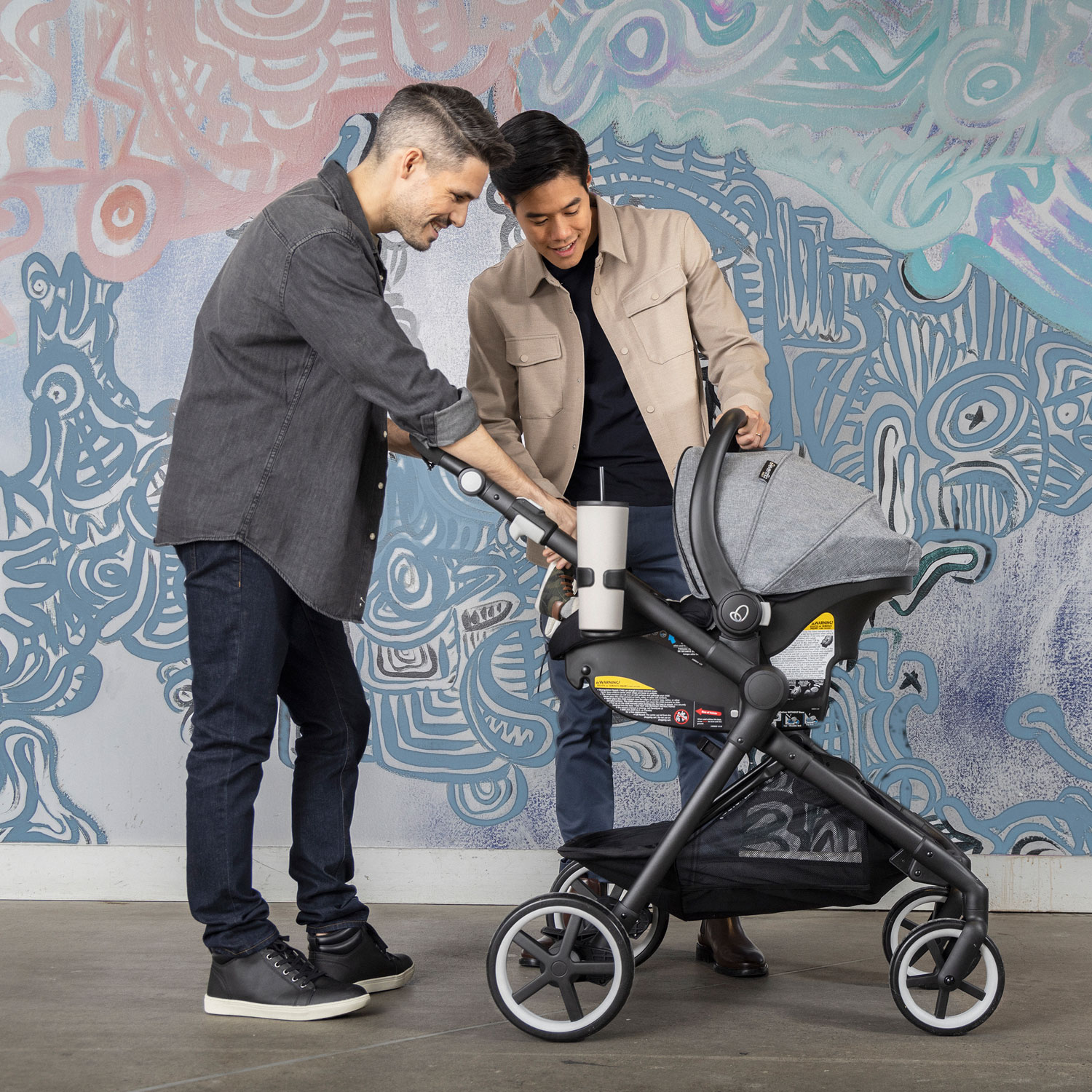 Système de transport modulaire intelligent Gold SensorSafe Pivot Xpan d'Evenflo avec siège d'auto pour bébé LiteMax - Gris lunaire