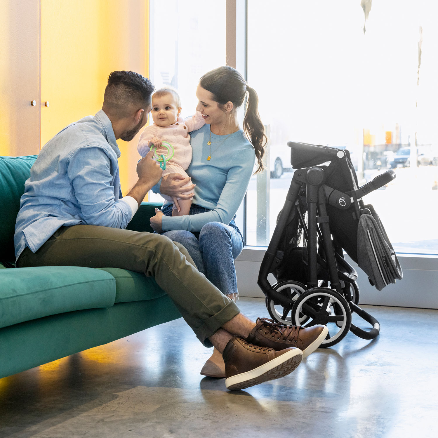 Système de transport modulaire intelligent Gold SensorSafe Pivot Xpan d'Evenflo avec siège d'auto pour bébé LiteMax - Gris lunaire