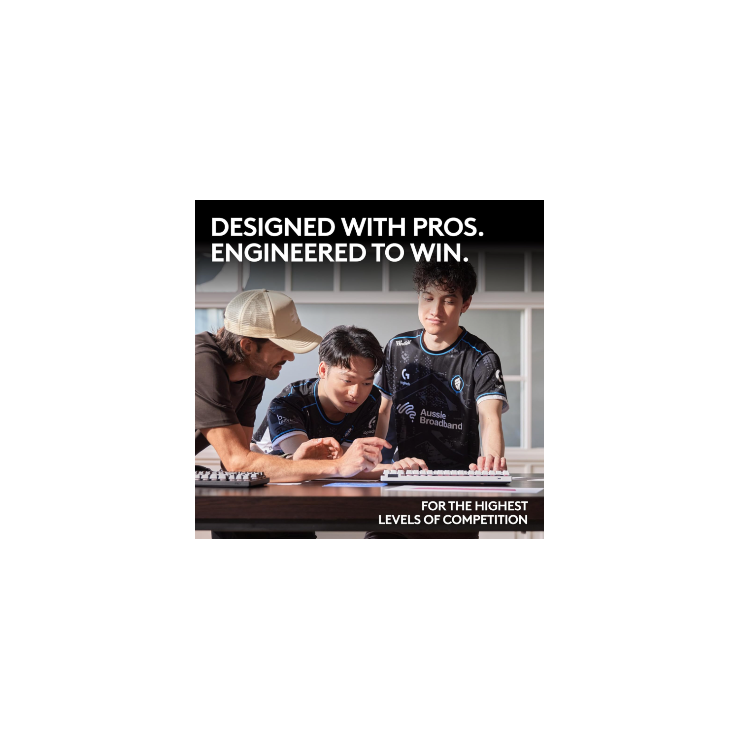 Remis à neuf - Clavier de jeu sans fil G PRO X TKL Lightspeed de Logitech, éclairage RVB LIGHTSYNC, touches PBT, commutateurs tactiles (GX Brown) -