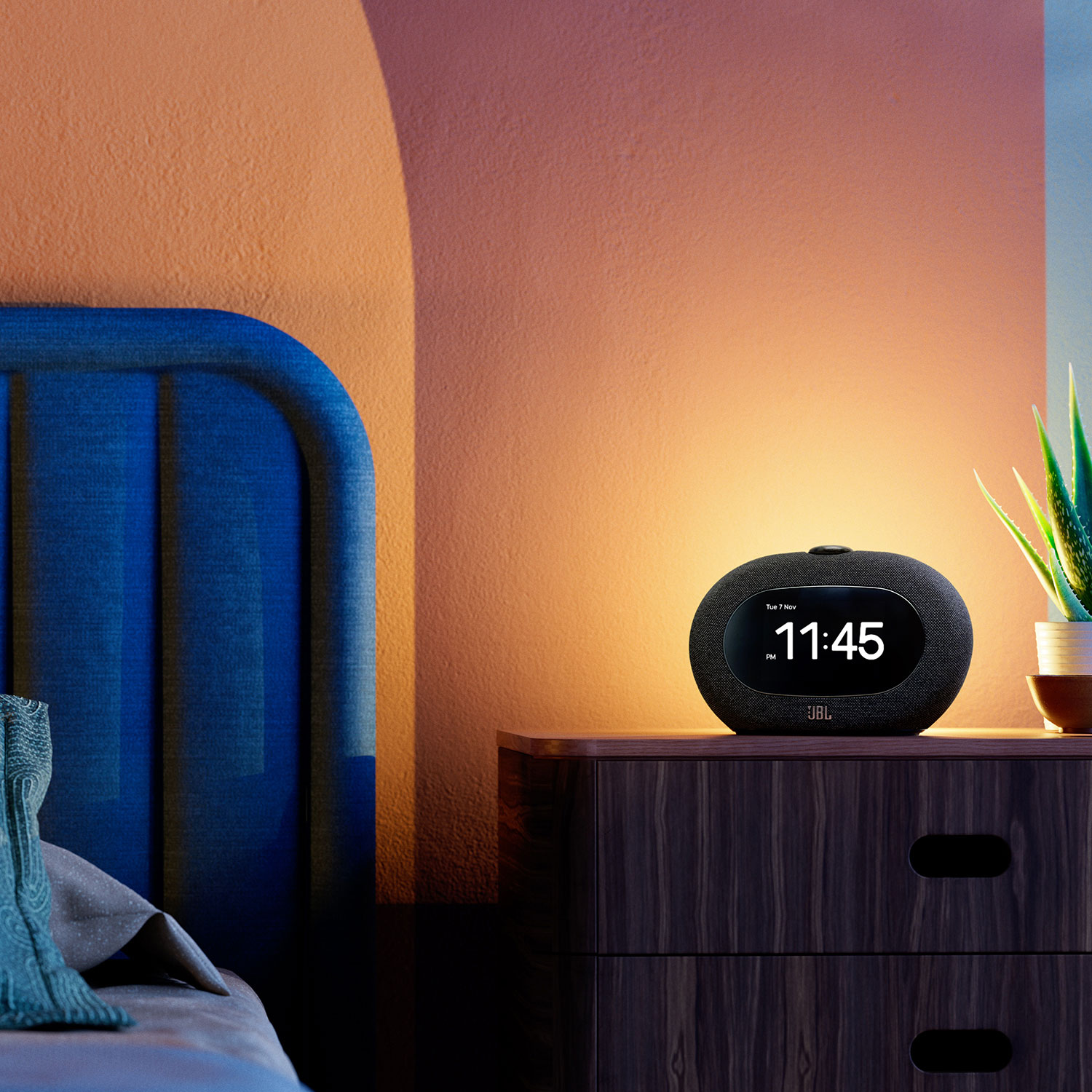 JBL Horizon 3 Bluetooth Clock Radio Speaker w/ FM Radio - Black