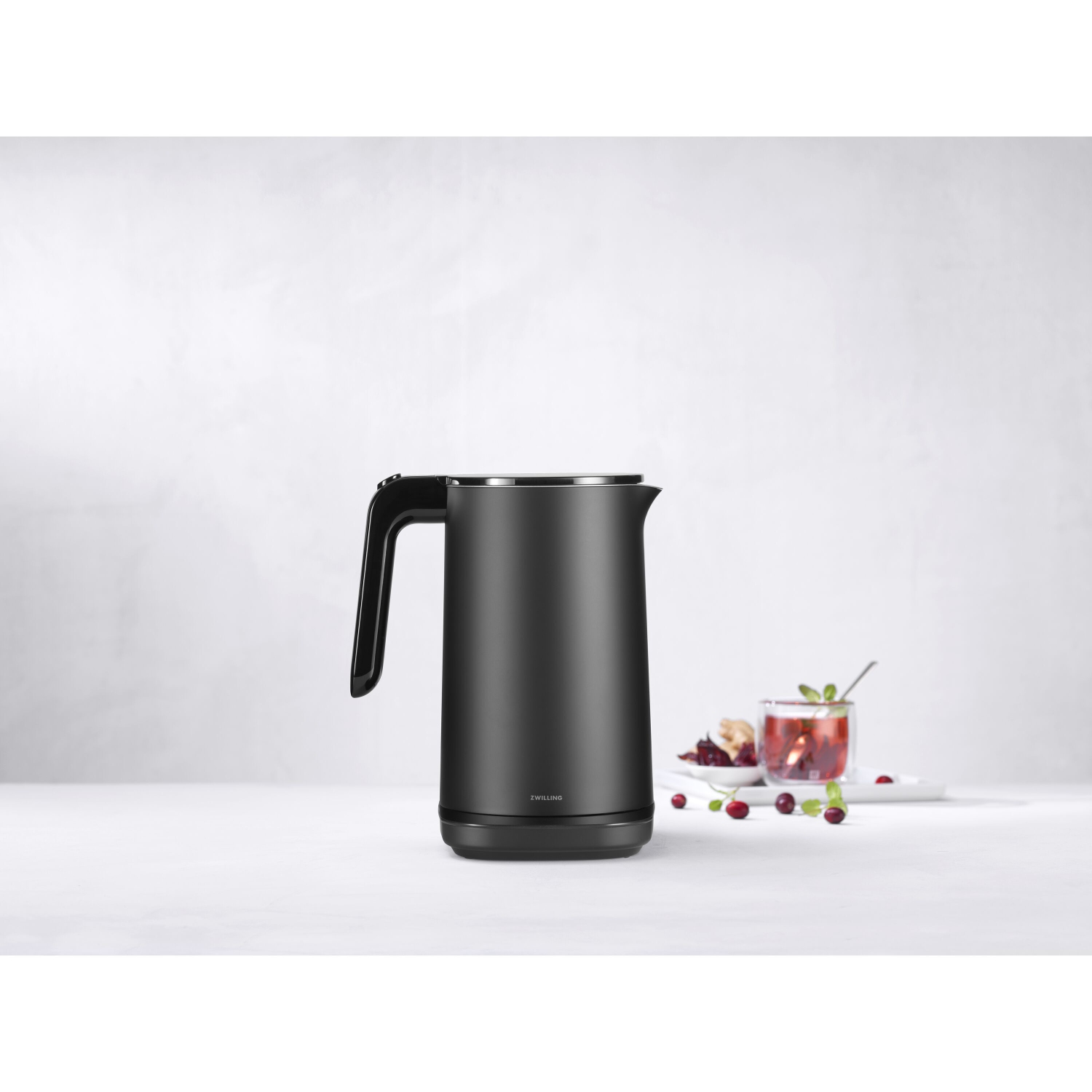 Bouilloire électrique Enfinigy 1,5&nbsp;L DE ZWILLING - Noir