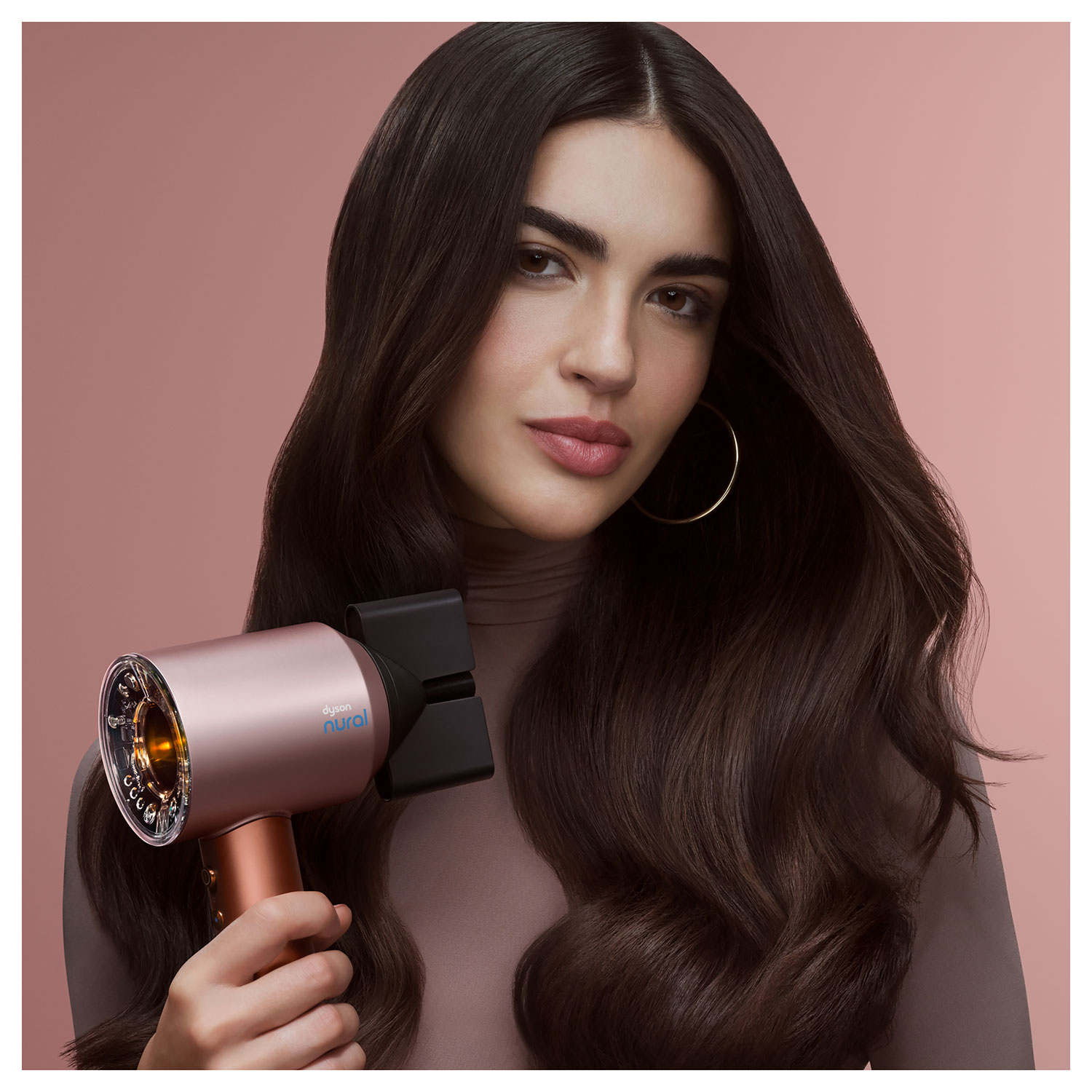 Sèche-cheveux Supersonic Nural de 1600 W de Dyson - Édition spéciale - Soie ambrée