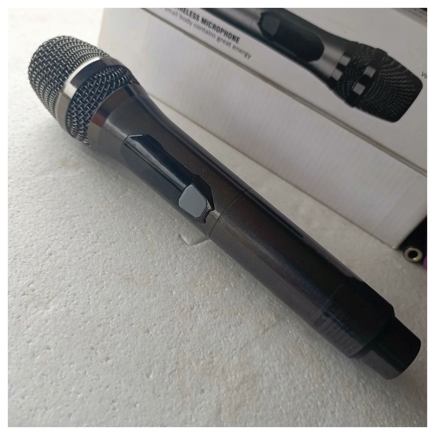 Acoustic Audio Professional Advanced Universal Microphone 96-0253-02