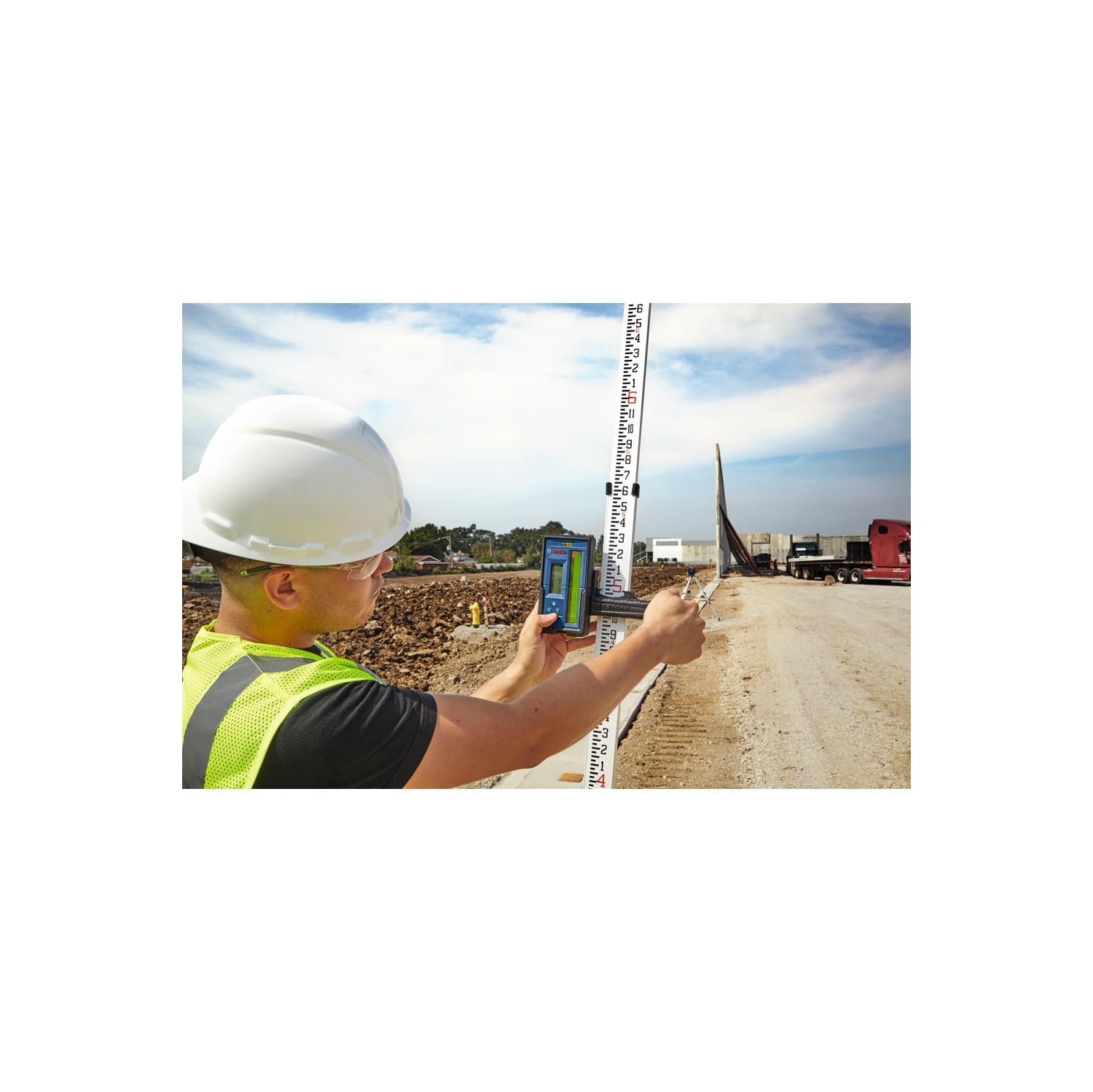 Ensemble laser rotatif sans fil à mise à niveau automatique horizontale/verticale pour cuisinière extérieure 2000Ft Revolve2000 Grl2000-40Hvk de Bosch