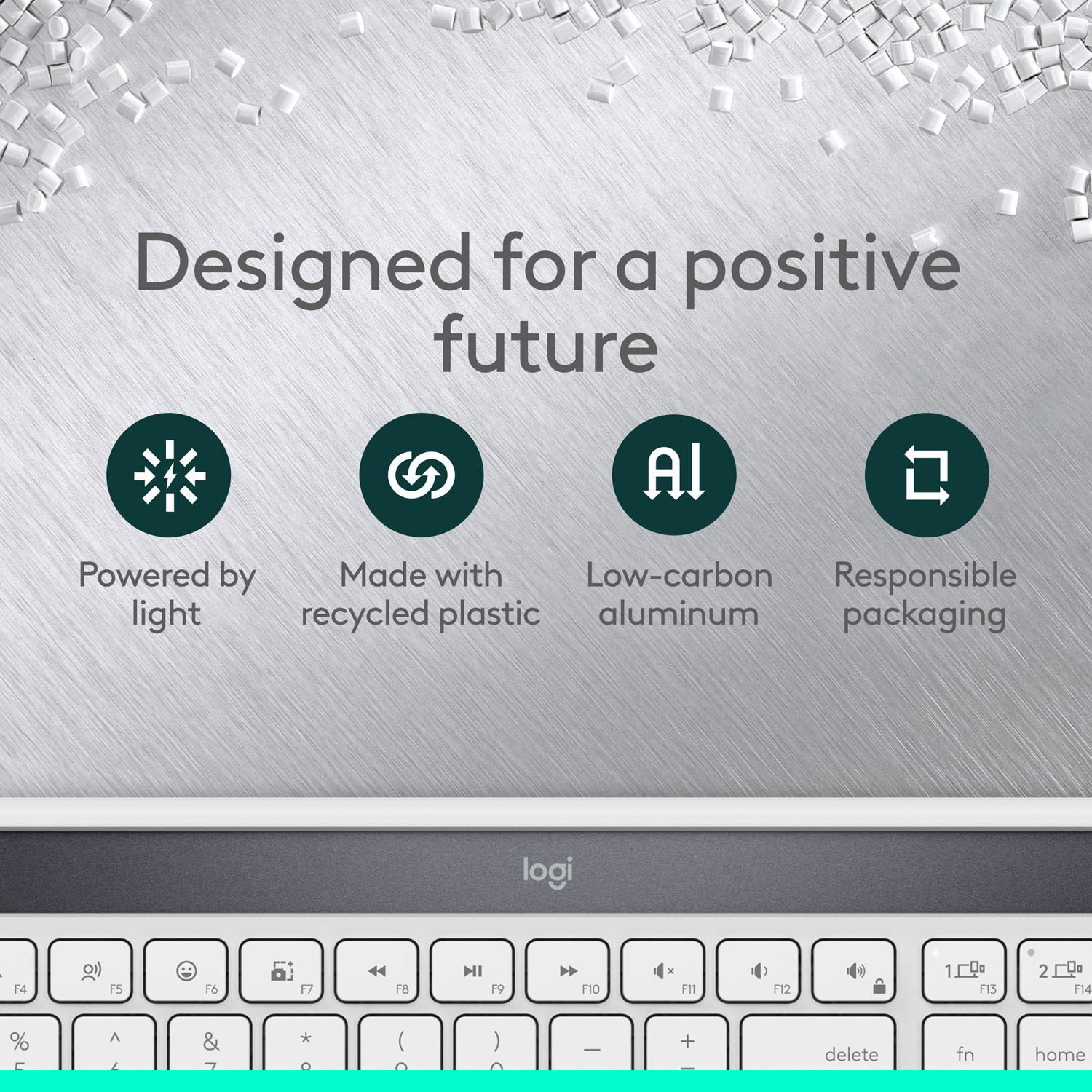 Clavier Bluetooth Signature Slim Solar+ K980 de Logitech pour Mac - Blanc cassé - Anglais - Exclusivité de Best Buy