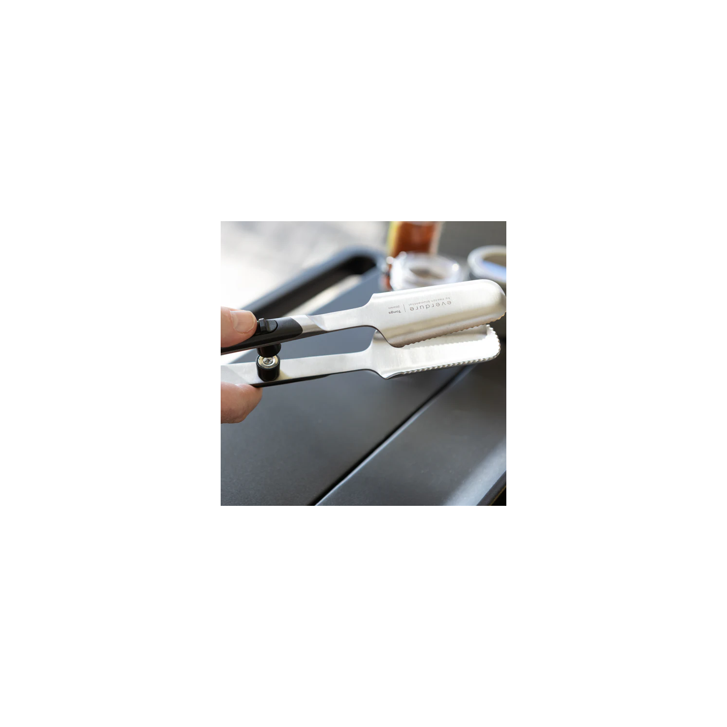 Boîte à outils Everdure Medium Premium