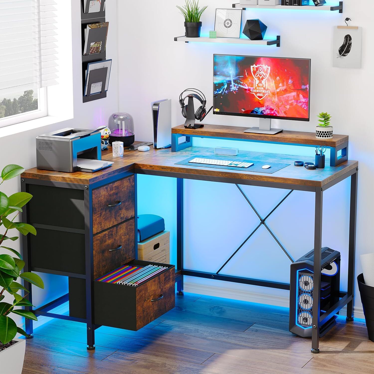 Bureau d'ordinateur de jeu en L avec prises d'alimentation, tablettes de rangement et lumières DEL, brun