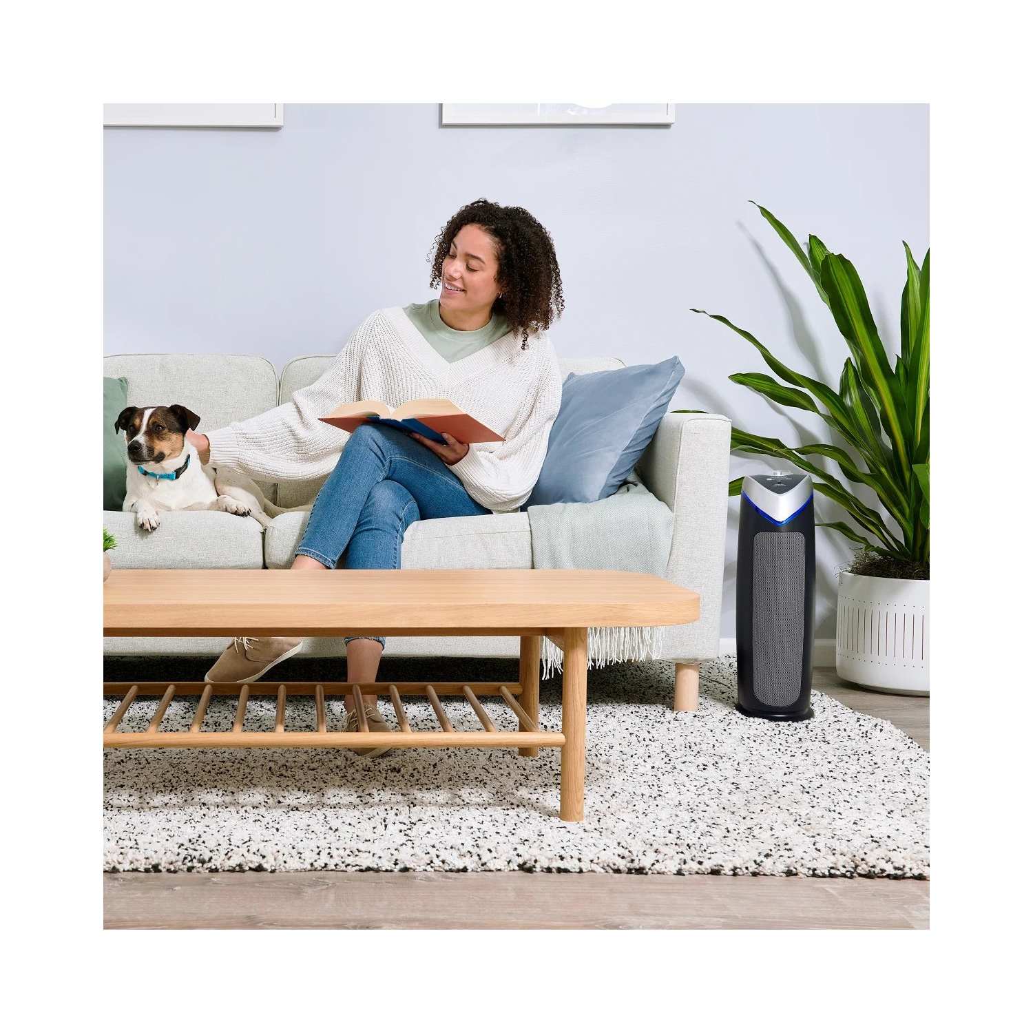 Purificateur d'air 4-en-1 True HEPA de 22 po de GermGuardian avec UV-C et filtre au charbon – Couvre jusqu'à 743 pi² – Paquet de 2 avec