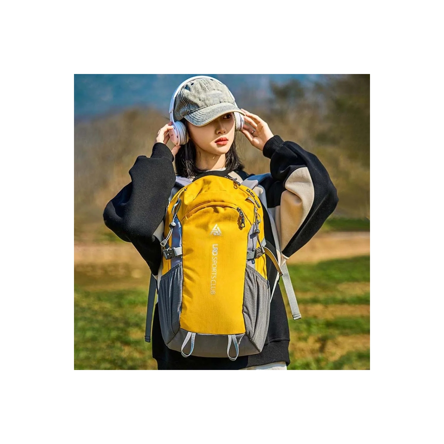 Nylon Sport Hiking Camping Backpack Large Capacity Scratch Prevention Outdoor Rucksack Waterproof Polyester Mountaineering Daily Travel Outdoor