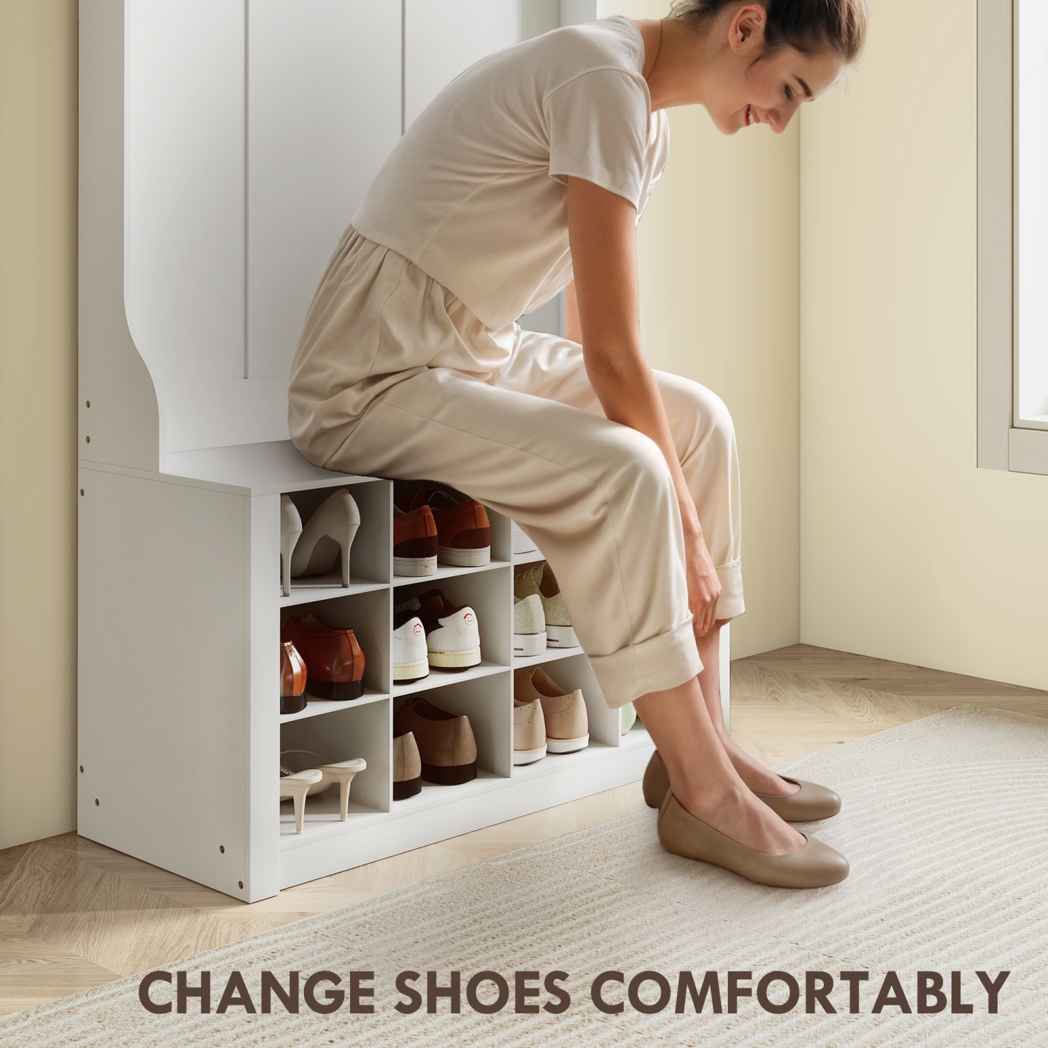 Portemanteau 4-en-1 de HOMCOM avec banc et rangement pour chaussures, banc de portemanteau d'entrée avec 12 compartiments pour chaussures, 6 crochets