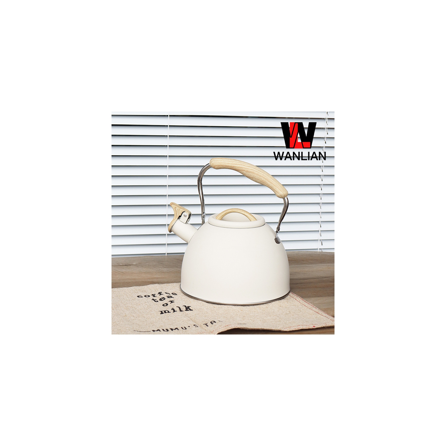 Suitable for induction, gas, and ceramic stoves. 3L large capacity whistling kettle for coffee or milk brewing. Off-white.