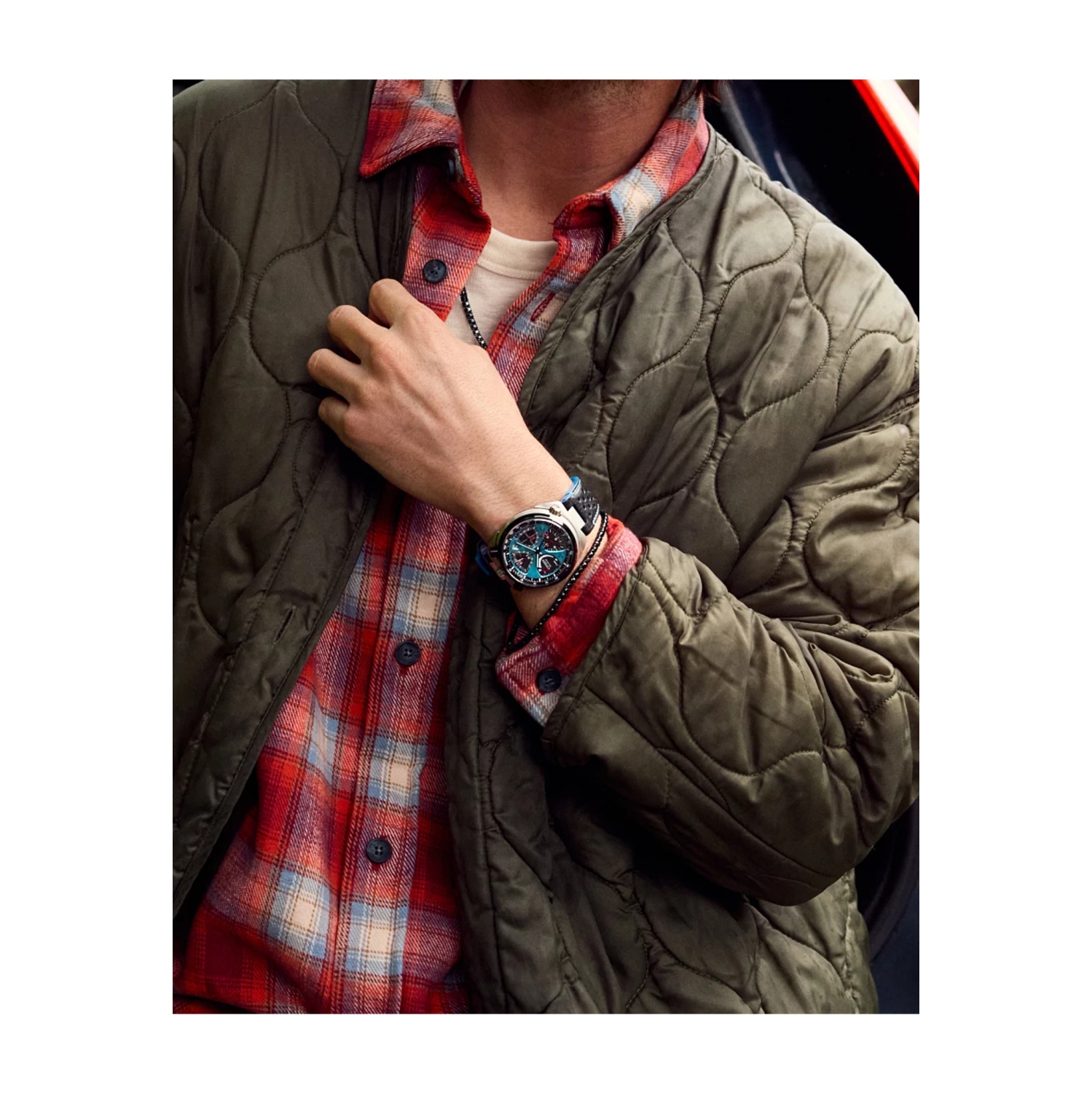 Montre homme Eco-Drive Promaster Tsuno Chrono Racer édition limitée 44,5 mm boîtier inox argenté bracelet cuir noir cadran bleu Citizen