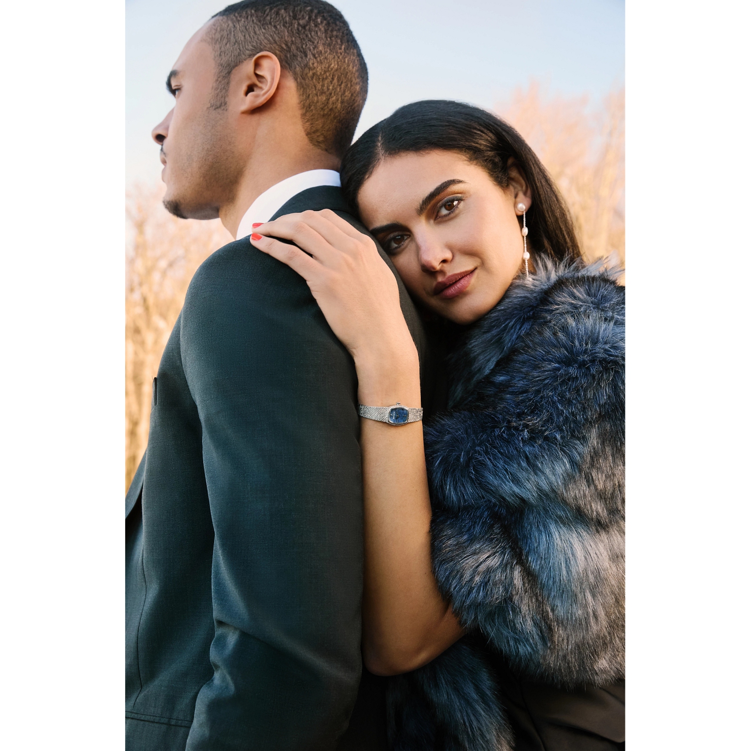 Montre à quartz pour femmes 17 mm de Bulova avec boîtier et bracelet en acier inoxydable argenté et cadran bicarbonate de soude bleue