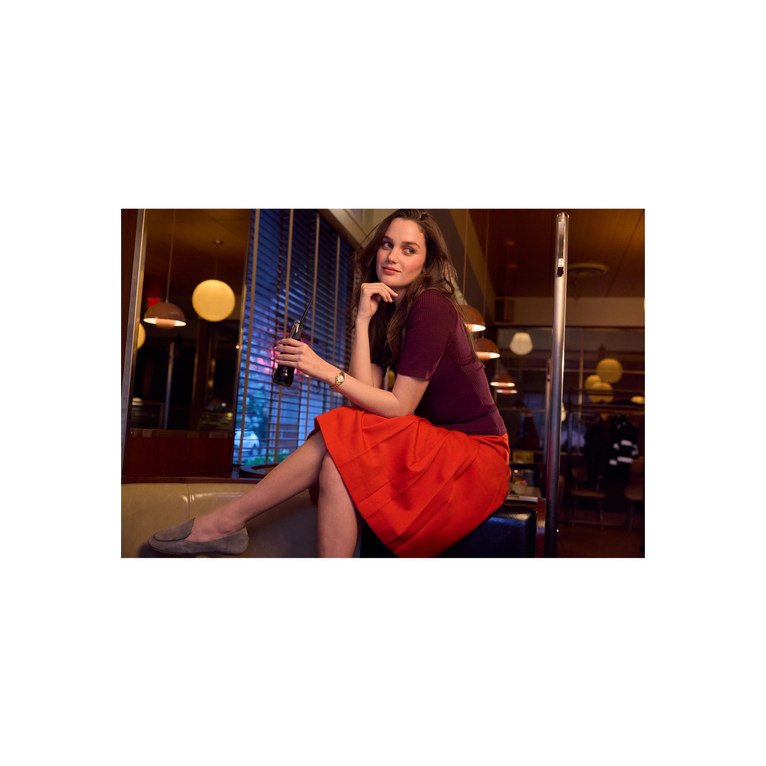 Montre à quartz pour femmes Surveyor 22,7&nbsp;mm de Bulova avec boîtier et bracelet en acier inoxydable doré et cadran rose