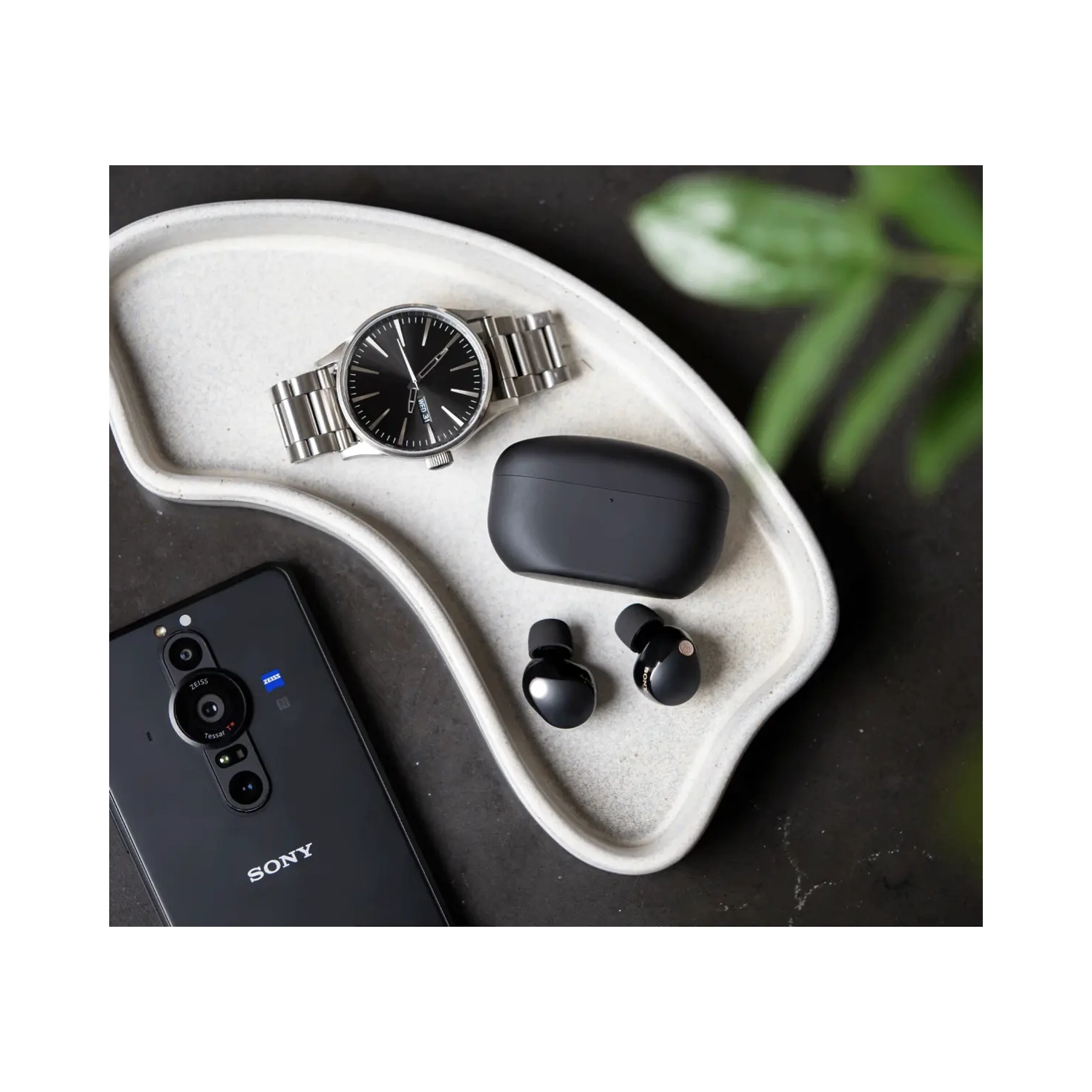 Boîte ouverte - WF-1000XM5 de Sony, écouteurs boutons 100 % sans fil à suppression du bruit, Bluetooth 5,3, batterie 24&nbsp;h, résistance à l'eau