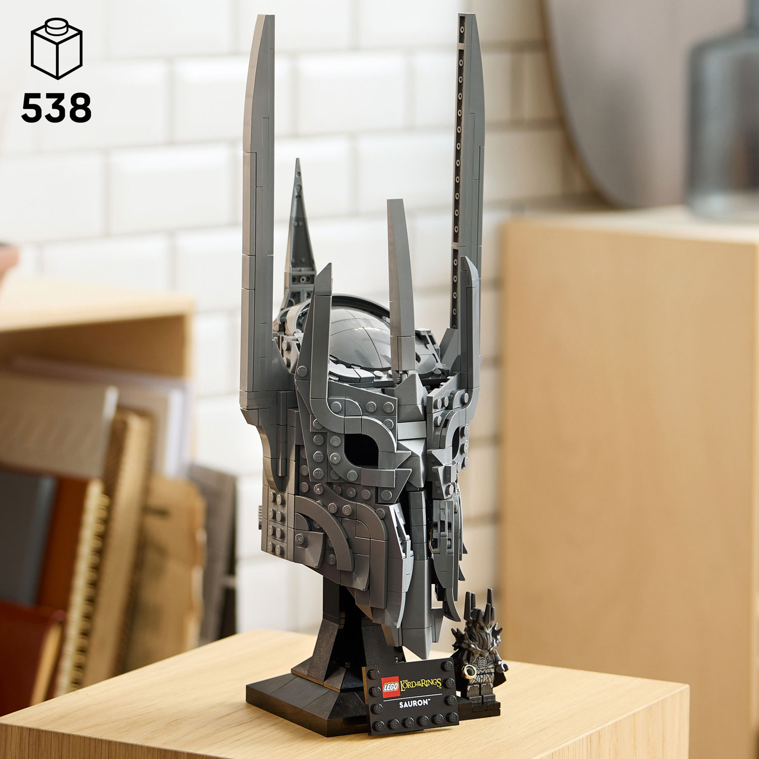 LEGO Icons The Lord of the Rings: Sauron's Helmet - 538 Pieces