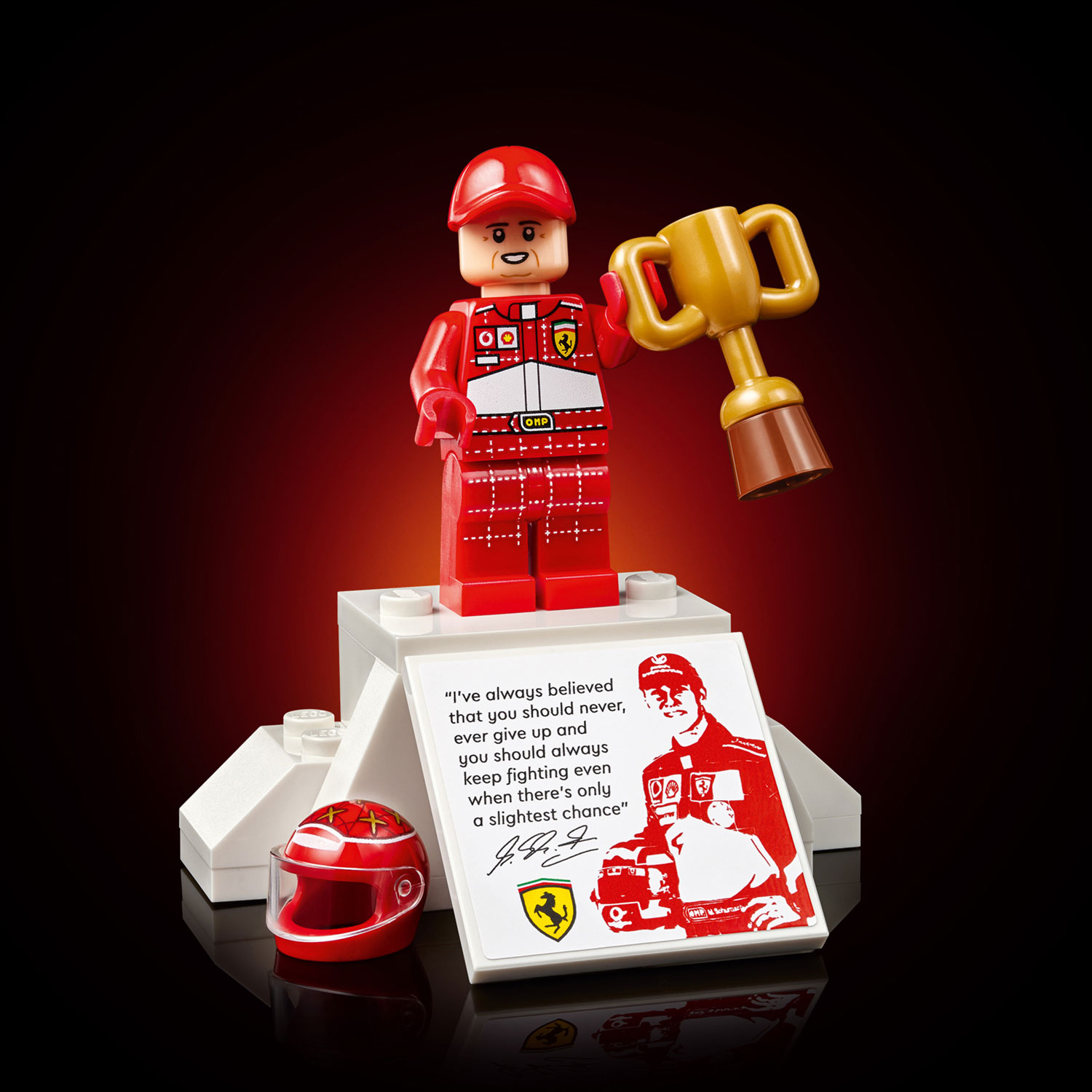 LEGO Icons: Ferrari F2004 & Michael Schumacher - 735 Pieces
