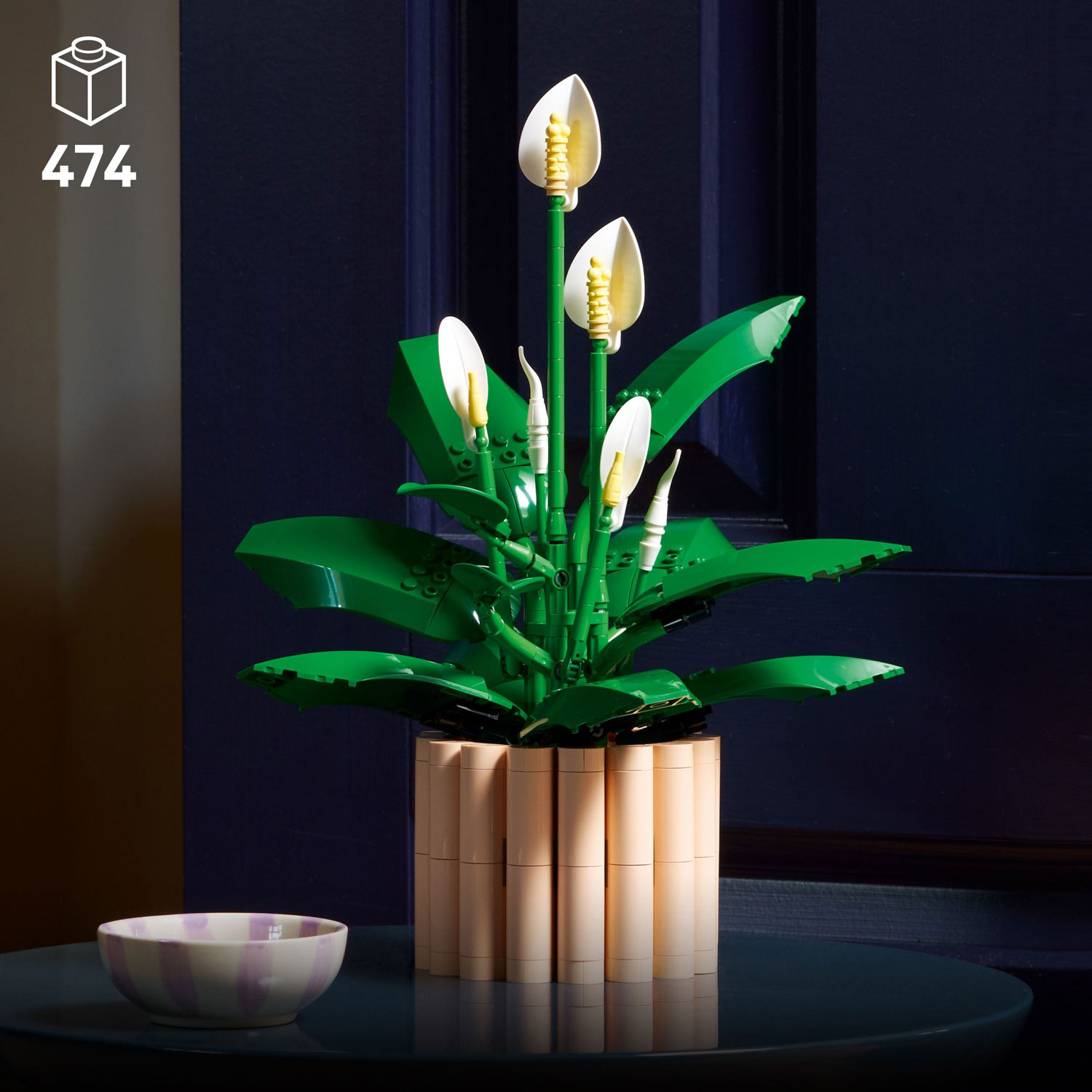 LEGO Botanicals: Peace Lily - 474 Pieces