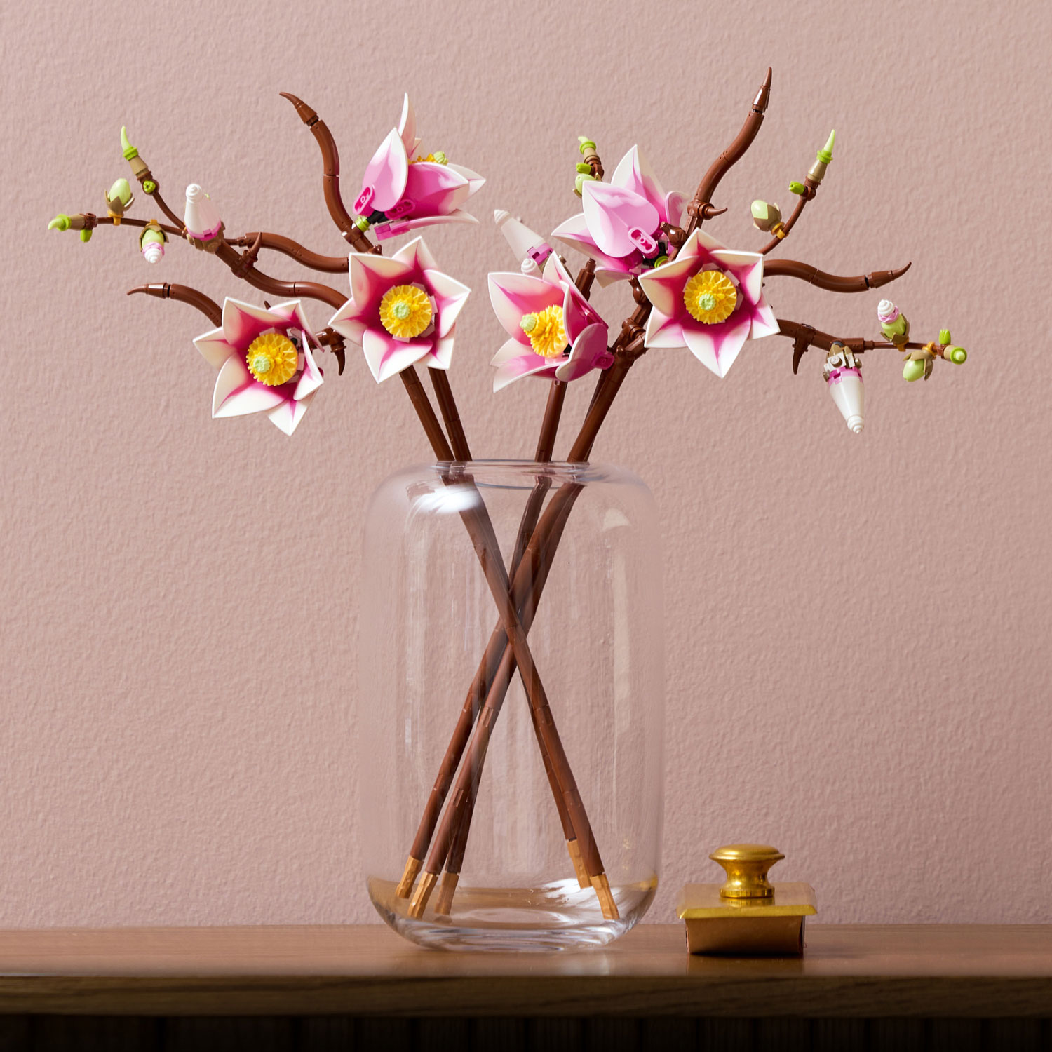 LEGO Botanicals: Magnolia Branches - 435 Pieces