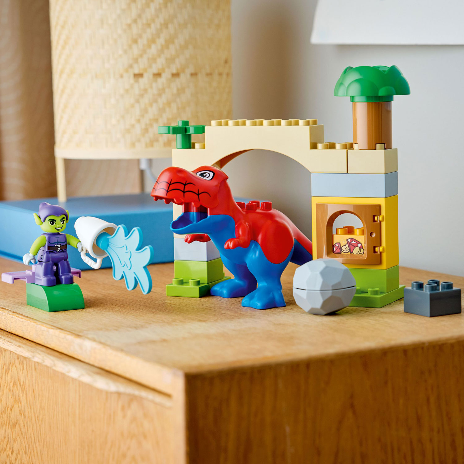 LEGO DUPLO : Le dinosaure Spidey-Rex contre le Bouffon vert - 25 pièces