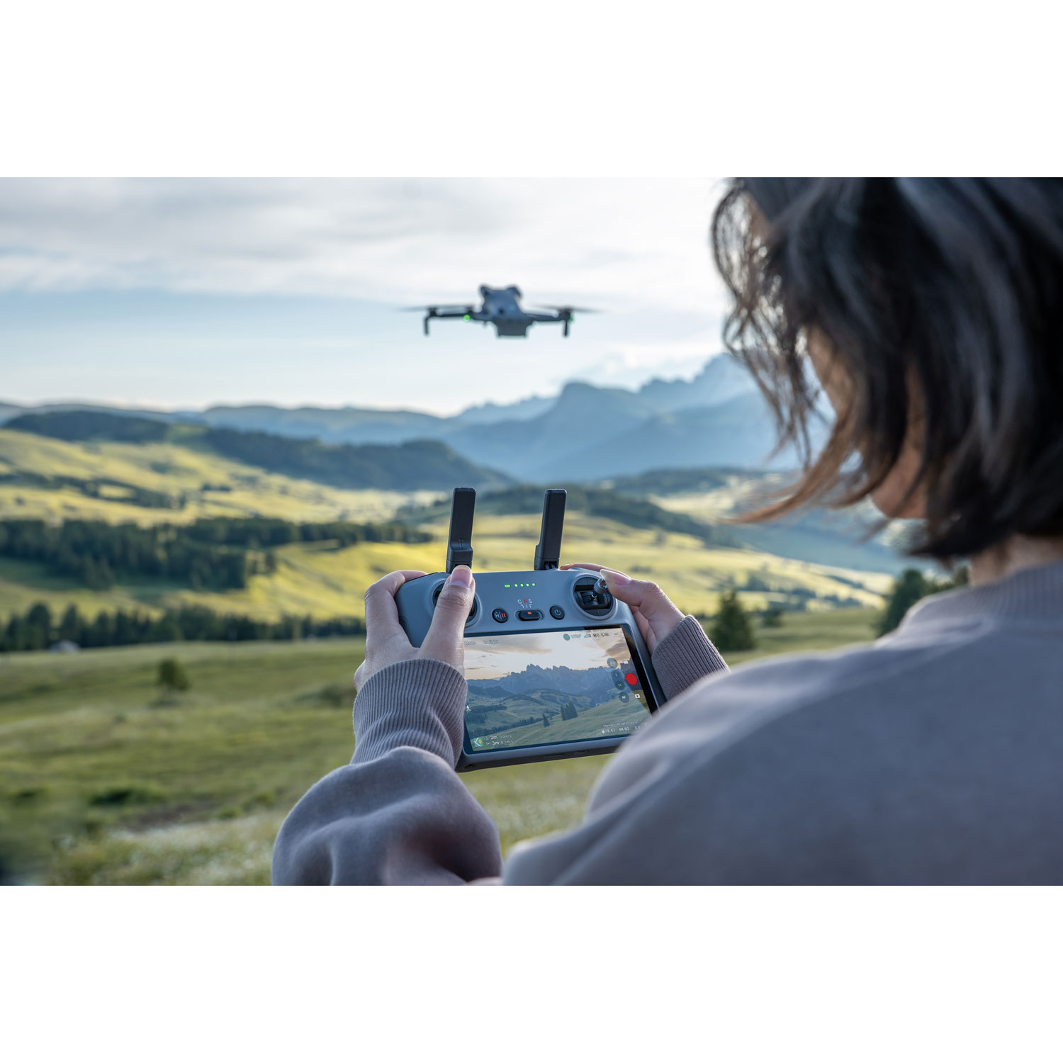 DJI Mini 5 Pro Quadcopter Drone Fly More Combo Plus with Remote Control - Grey