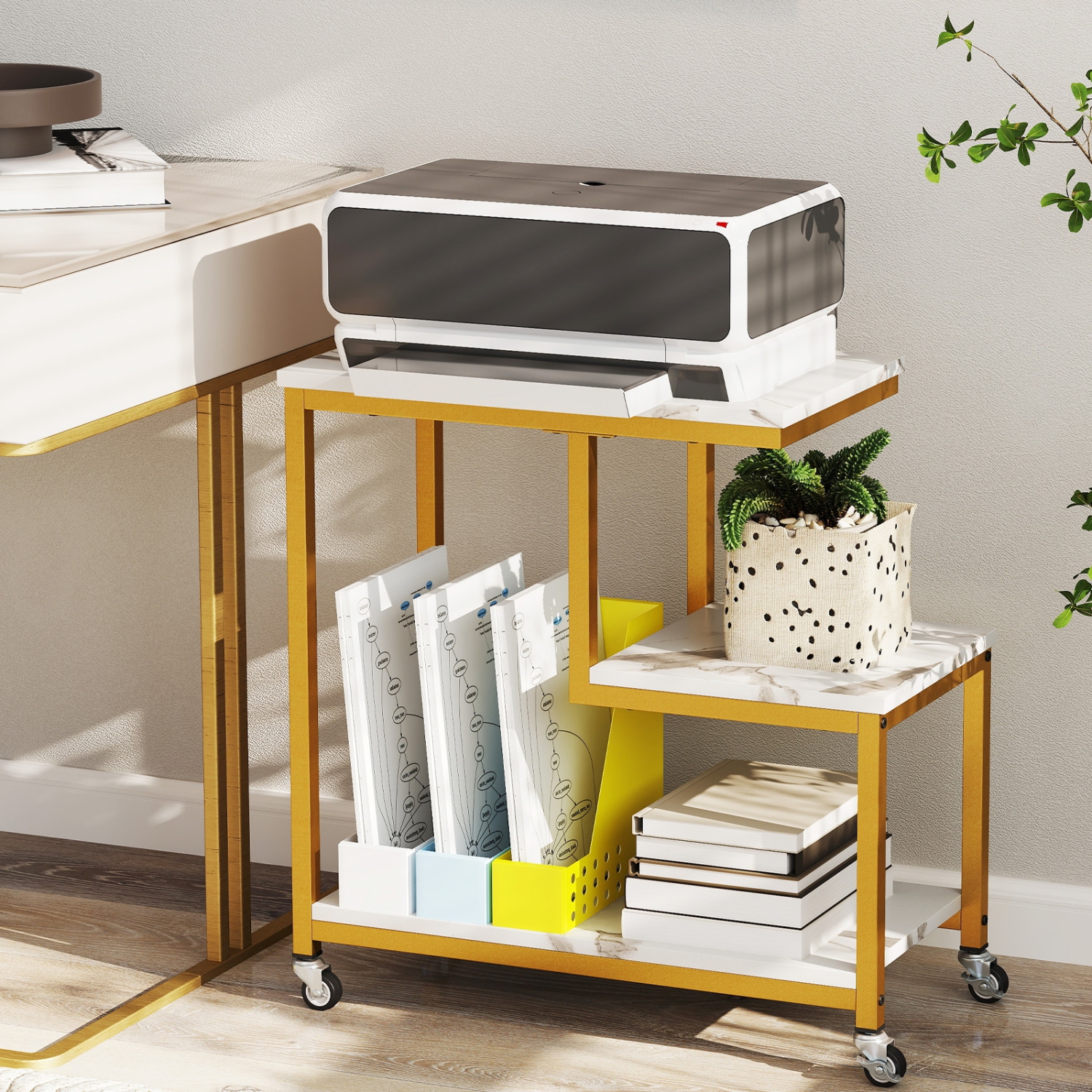 Table d'appoint moderne en forme de G à 3 niveaux avec tablettes ouvertes et mobilité