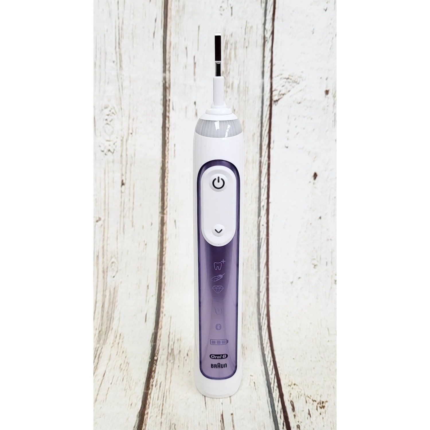 Boîte ouverte – Poignée de brosse à dents Genius 3771 D'ORAL-B avec étui et chargeur, violet orchidée