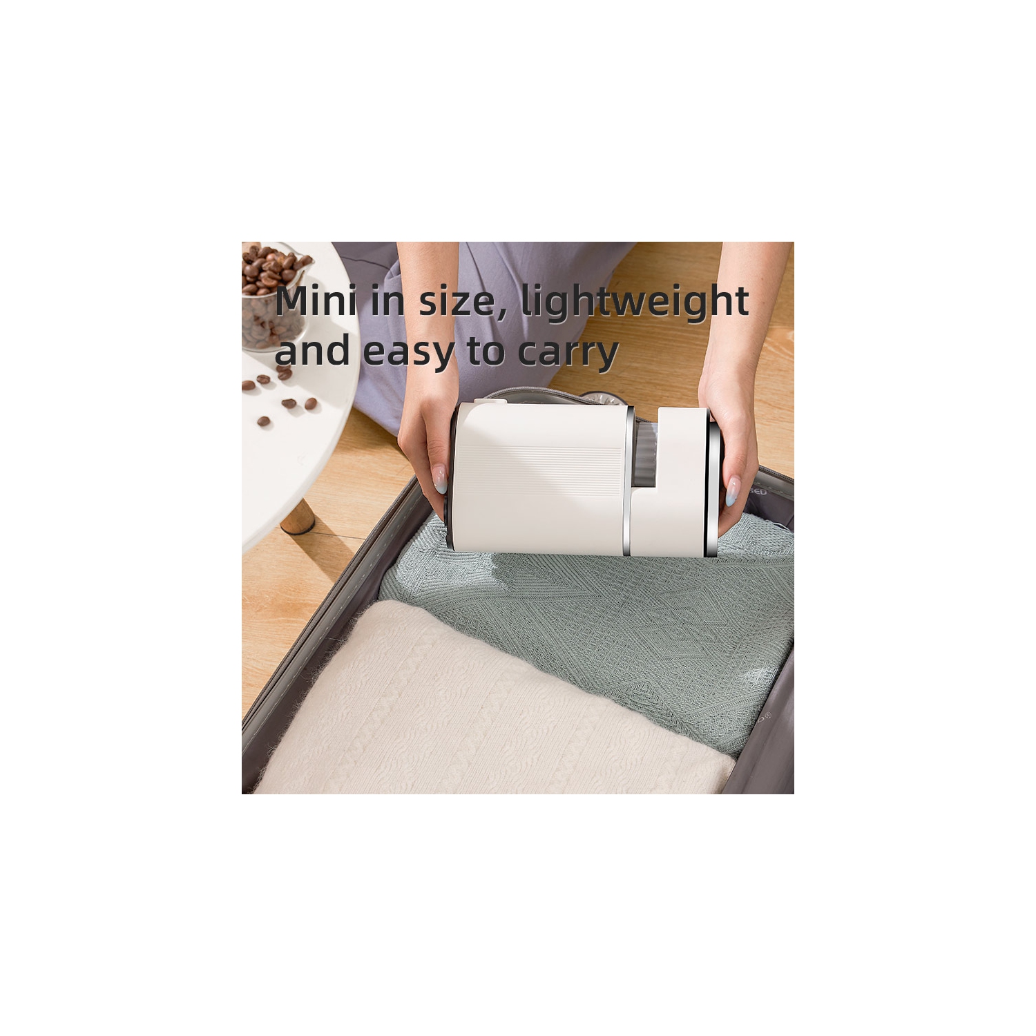 Portable coffee machine, small home fully automatic hot and cold espresso machine, semi-automatic hot and cold double espresso machine, green, US plug