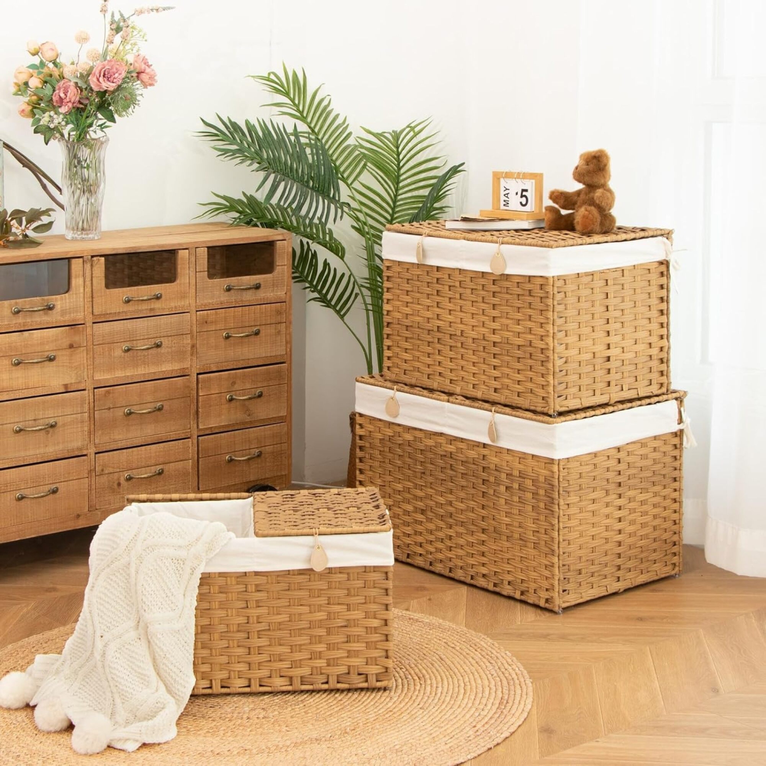 Woven Laundry Hamper with Lid, 105L Large Storage Basket with Removable Washable Liner, Dual Compartments for Clothes, Blankets, Toys & Bedding –