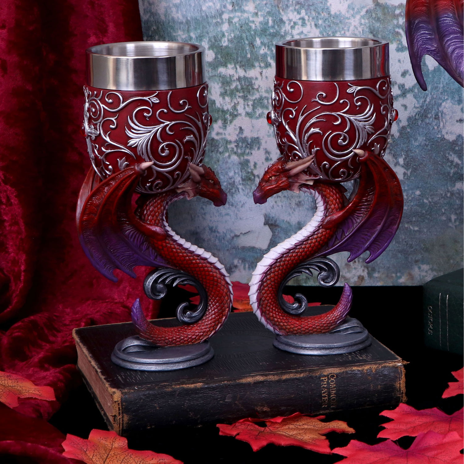 Verres à pied de dragons de Nemesis Now - Ensemble de 2