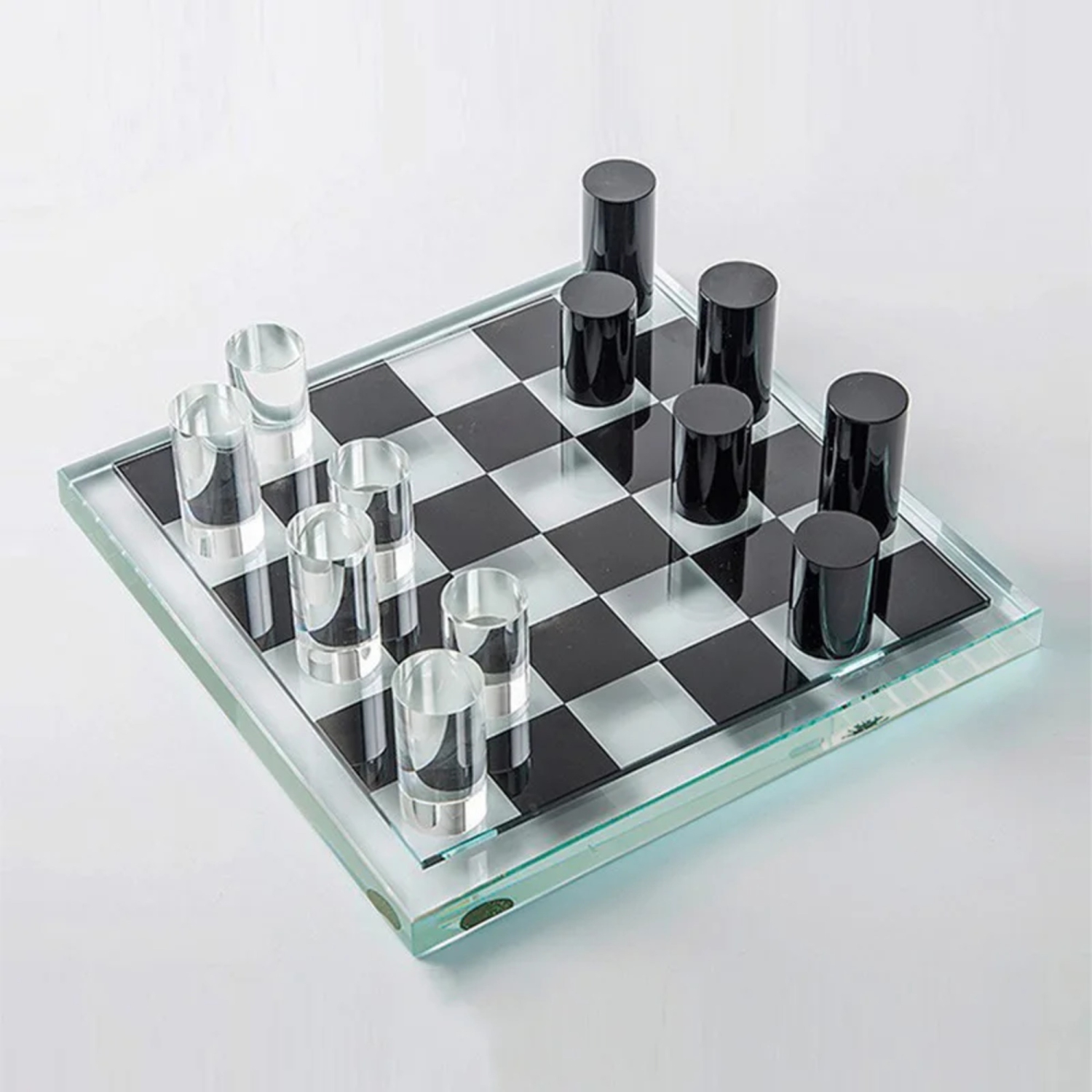 Ensemble d'échecs en verre de luxe – Pièces cylindriques modernes transparentes et noires avec échiquier en verre 27 x 27&nbsp;cm Cadeau pour une