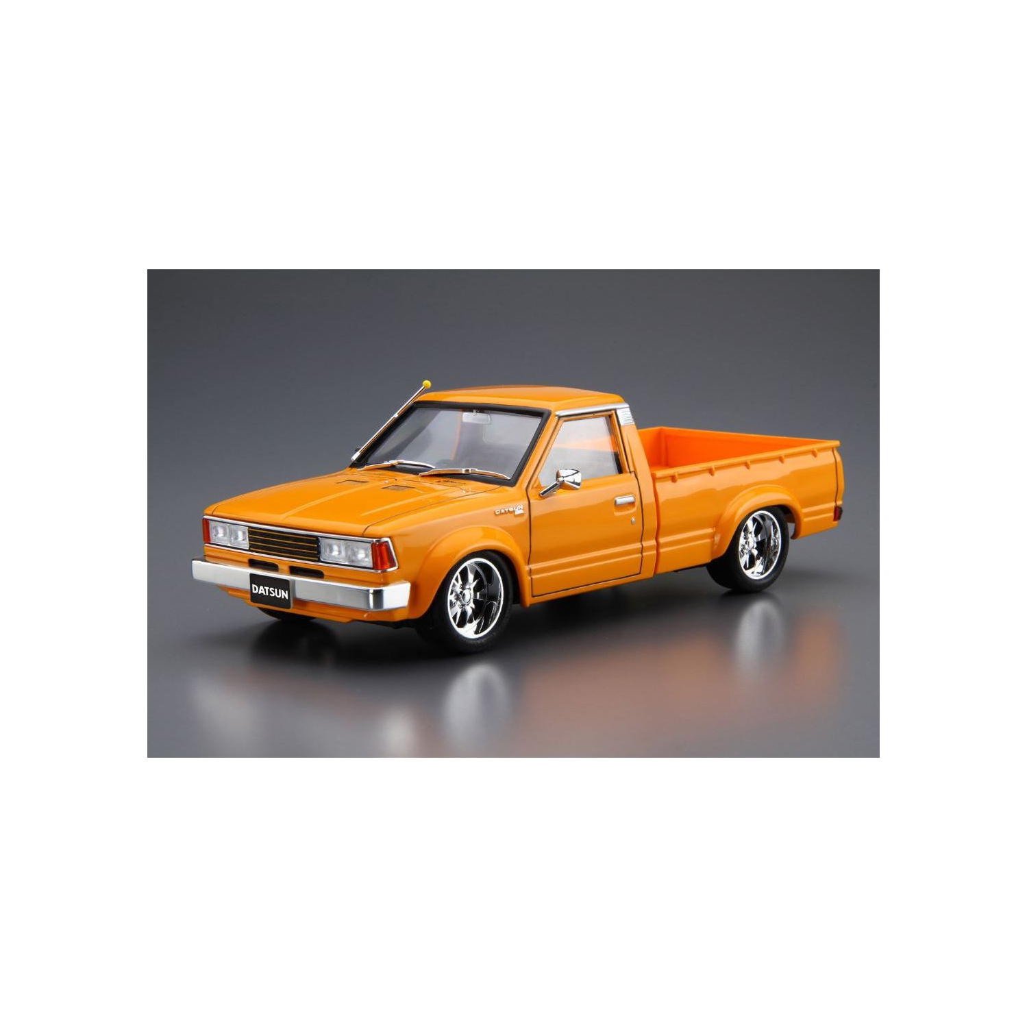 Camion Datsun Custom '82 Nissan Nouveau 1/24