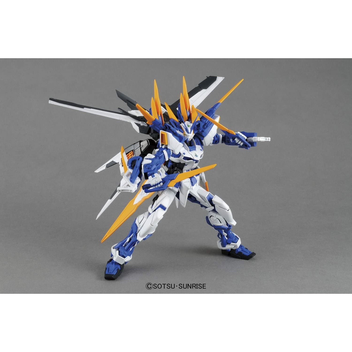 BANDAI MG 1/100 Gundam astray Blue Frame D Nouveau