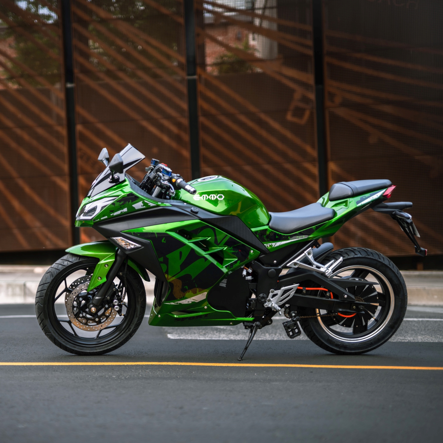 Emmo Zone MAX E Bike - Electric Motorcycle eBike - 84V 200km Range - QS Super Torque Motor - Green