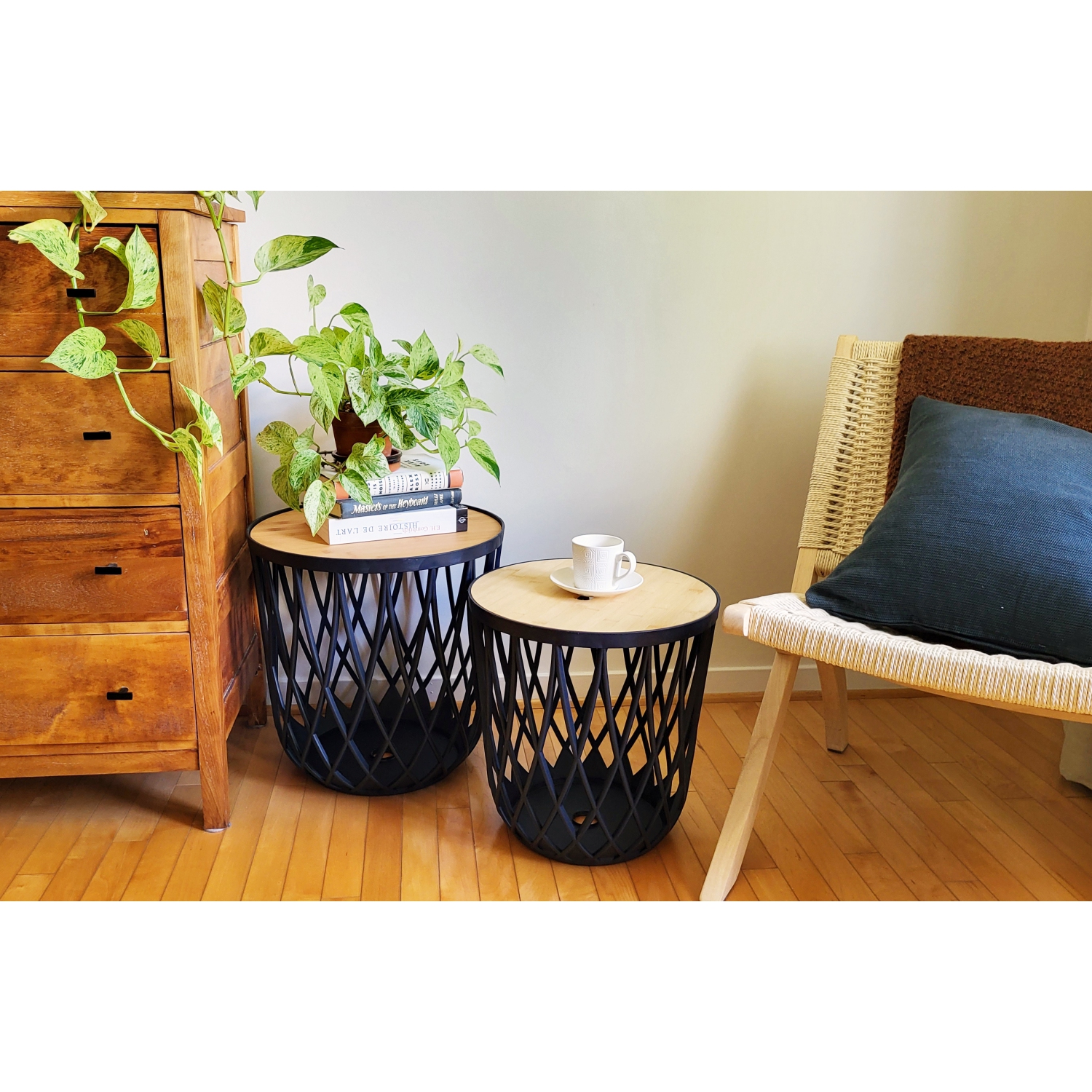 PRISP Timballa Storage Basket Table - Round Coffee Table, Side Table, End Table with Bamboo Lid, for Living Room, Bedroom, Patio & Balcony Decor