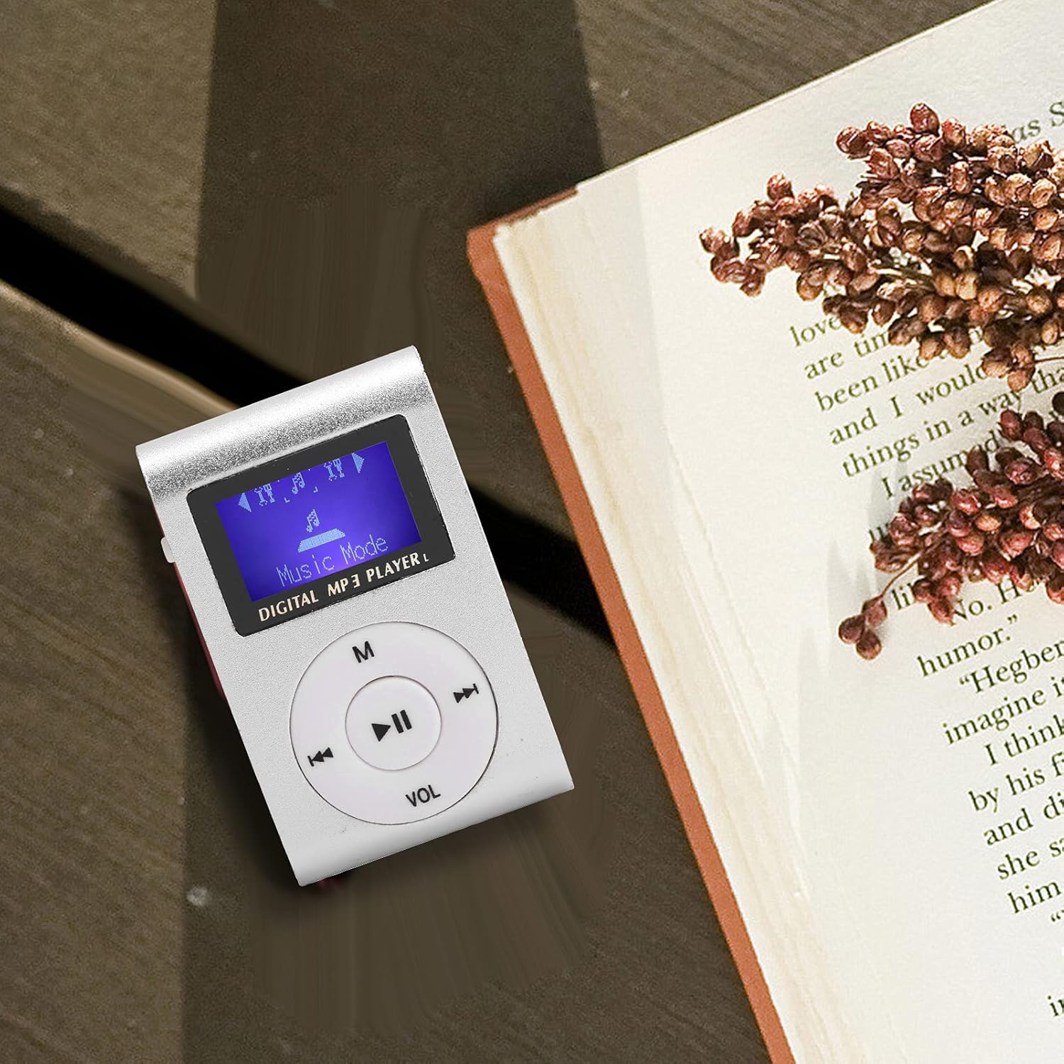 Mini lecteur de musique MP3 portatif avec écran ACL à pince et carte mémoire pour une utilisation à l'extérieur avec des écouteurs avec fil