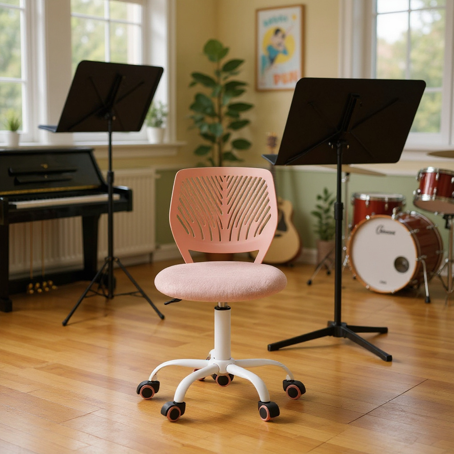 Ce tabouret à hauteur réglable Casa de Homy pivote à 360°, est ergonomique et comporte des roulettes silencieuses pour les répétitions, les