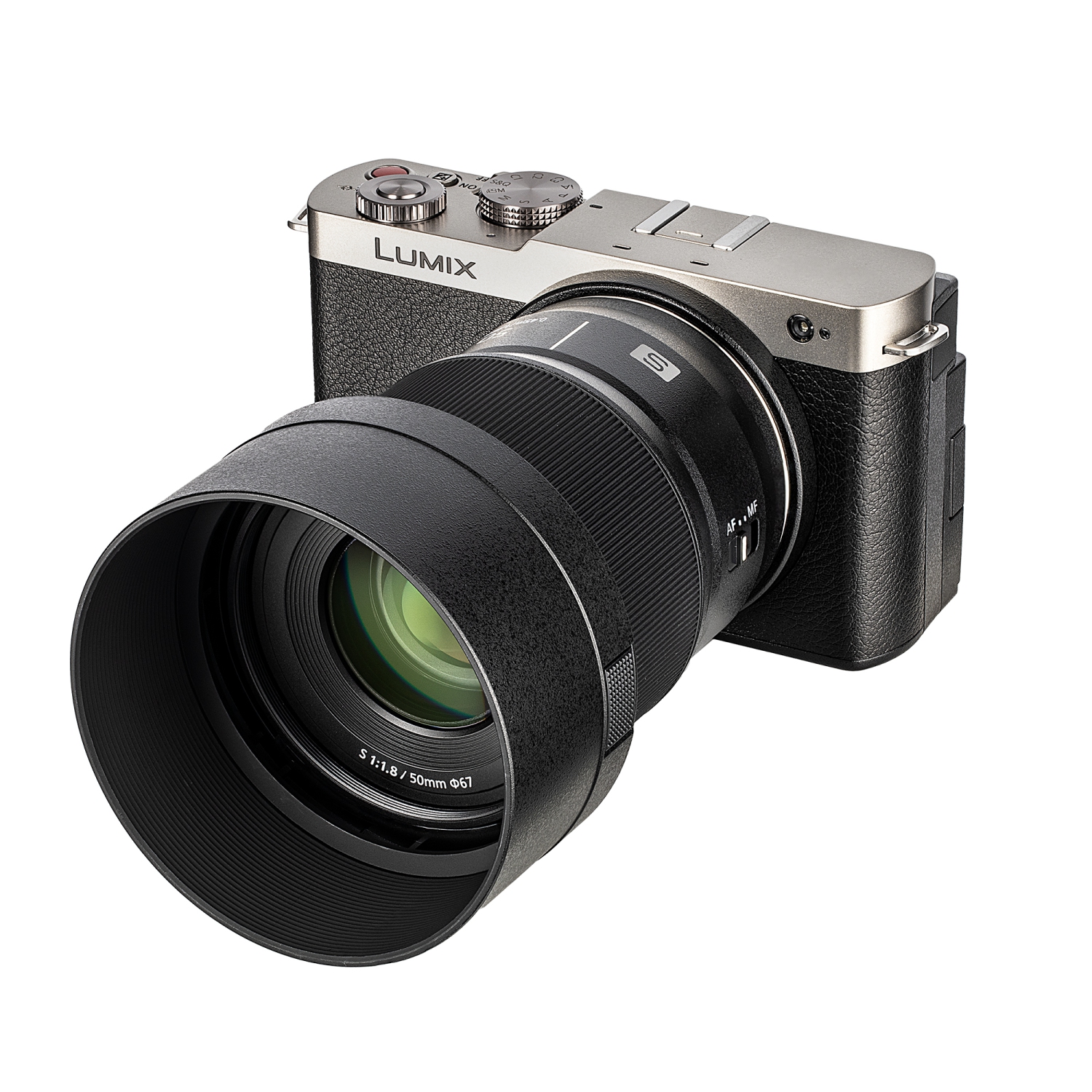 Appareil photo sans miroir Lumix S9 de Panasonic avec objectif 18-40&nbsp;mm f/4,5-6,3