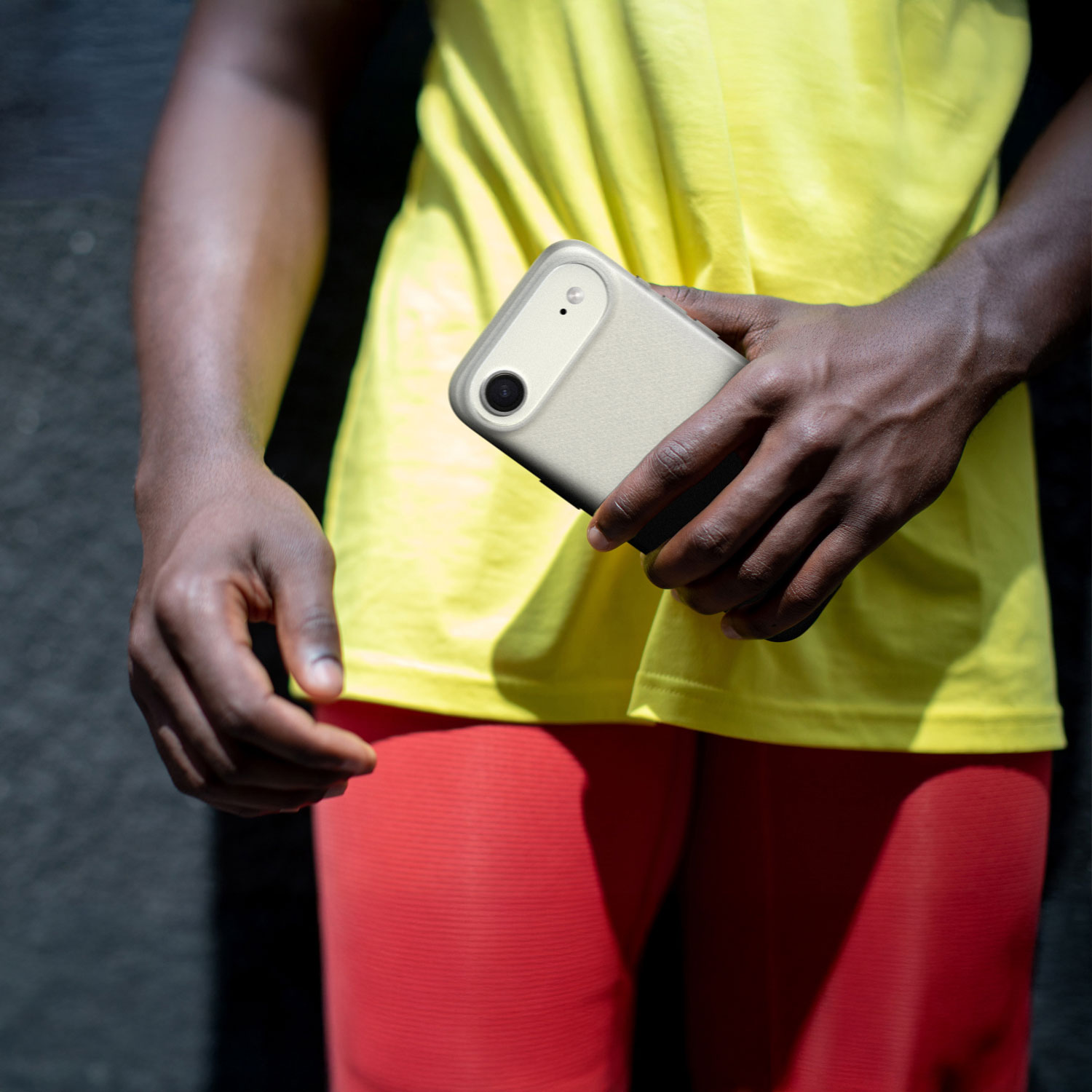 Incase Designs Aire Fitted Soft Shell Case with MagSafe for iPhone Air - Clear