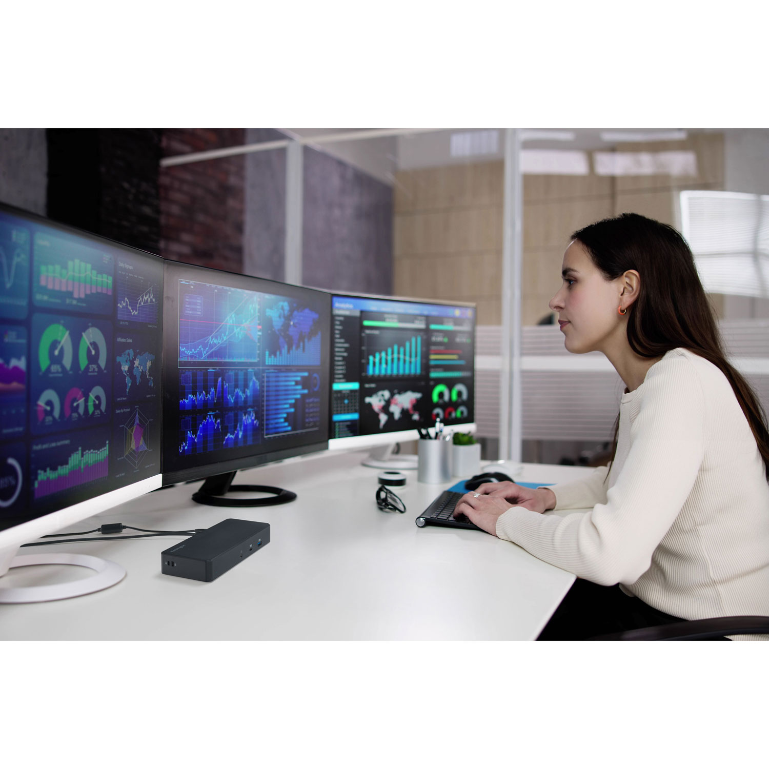 Kensington USB-C Triple Video Docking Station