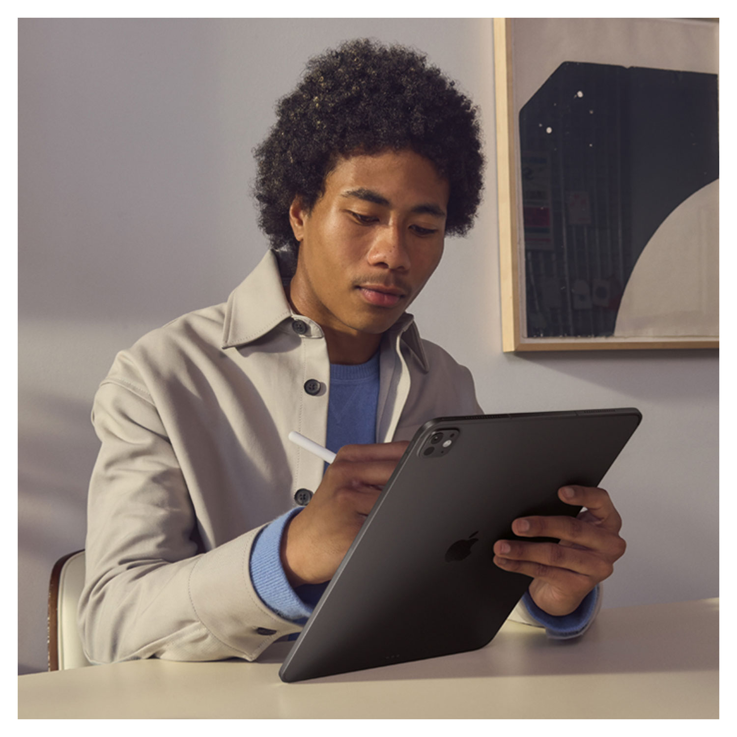 iPad Pro M5 13 po 256 Go avec Wi-Fi d'Apple - Noir infini