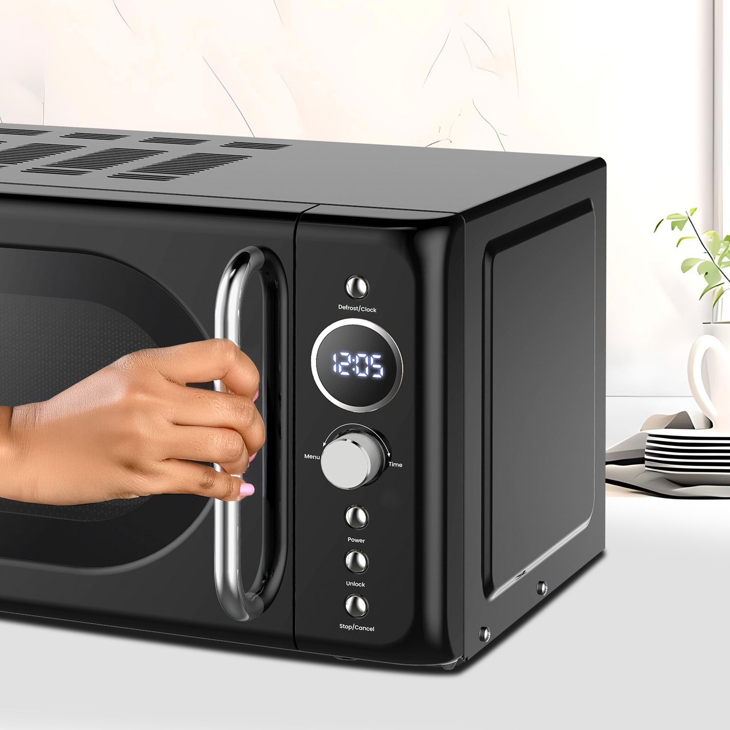 Micro-ondes de comptoir de 0,7 pi³ Retro de Total Chef - Noir