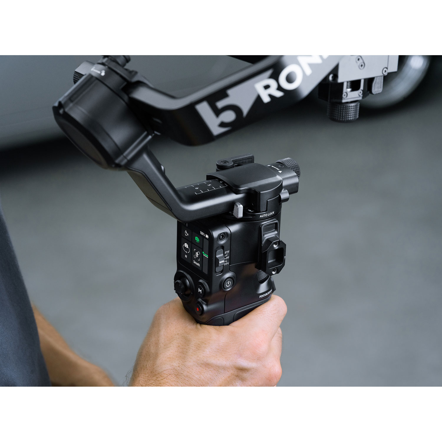DJI RS 5 Gimbal Stabilizer - Black